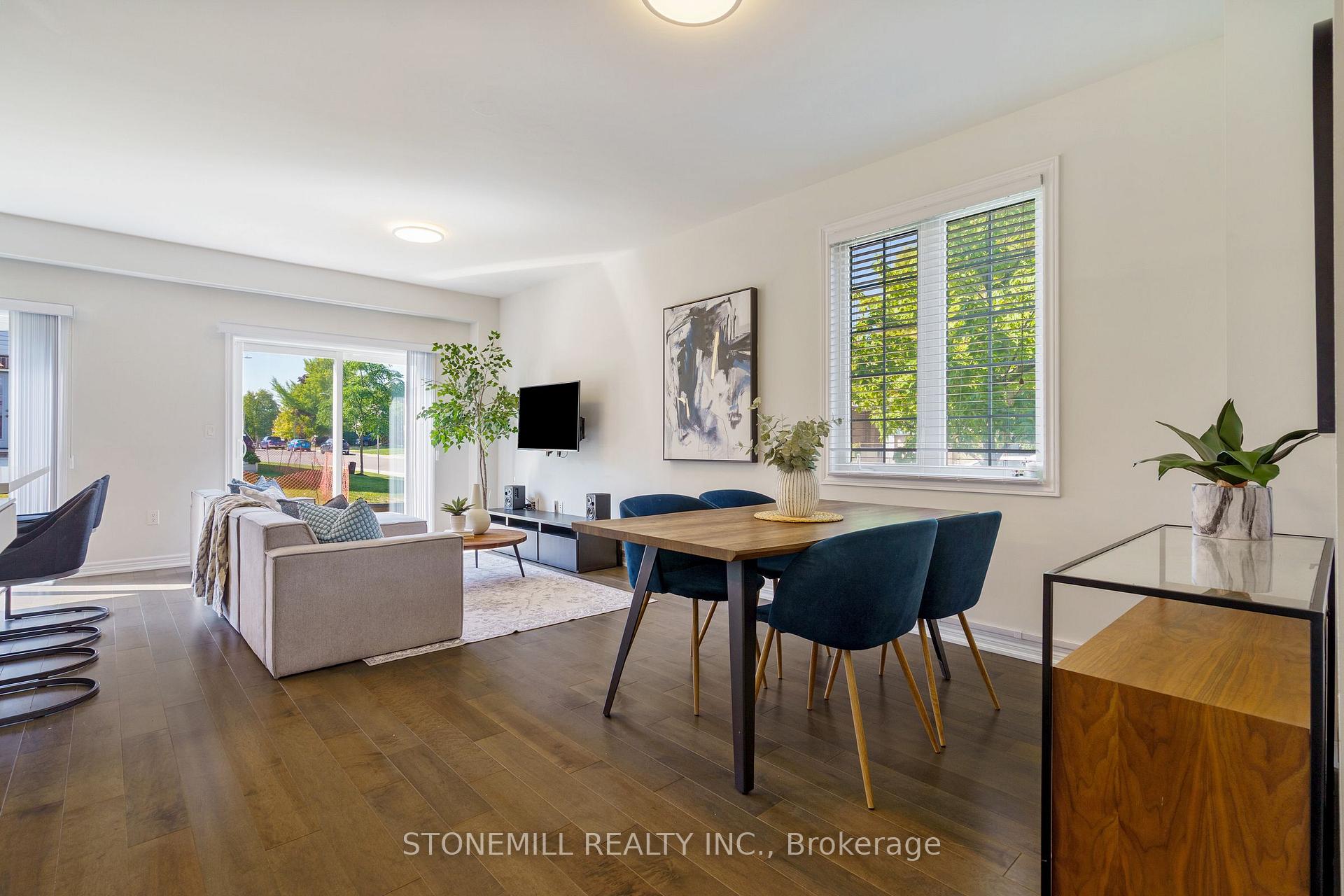 Photo 3 of 60 Bobolink Road, Hamilton, Bruleville — HOMEH