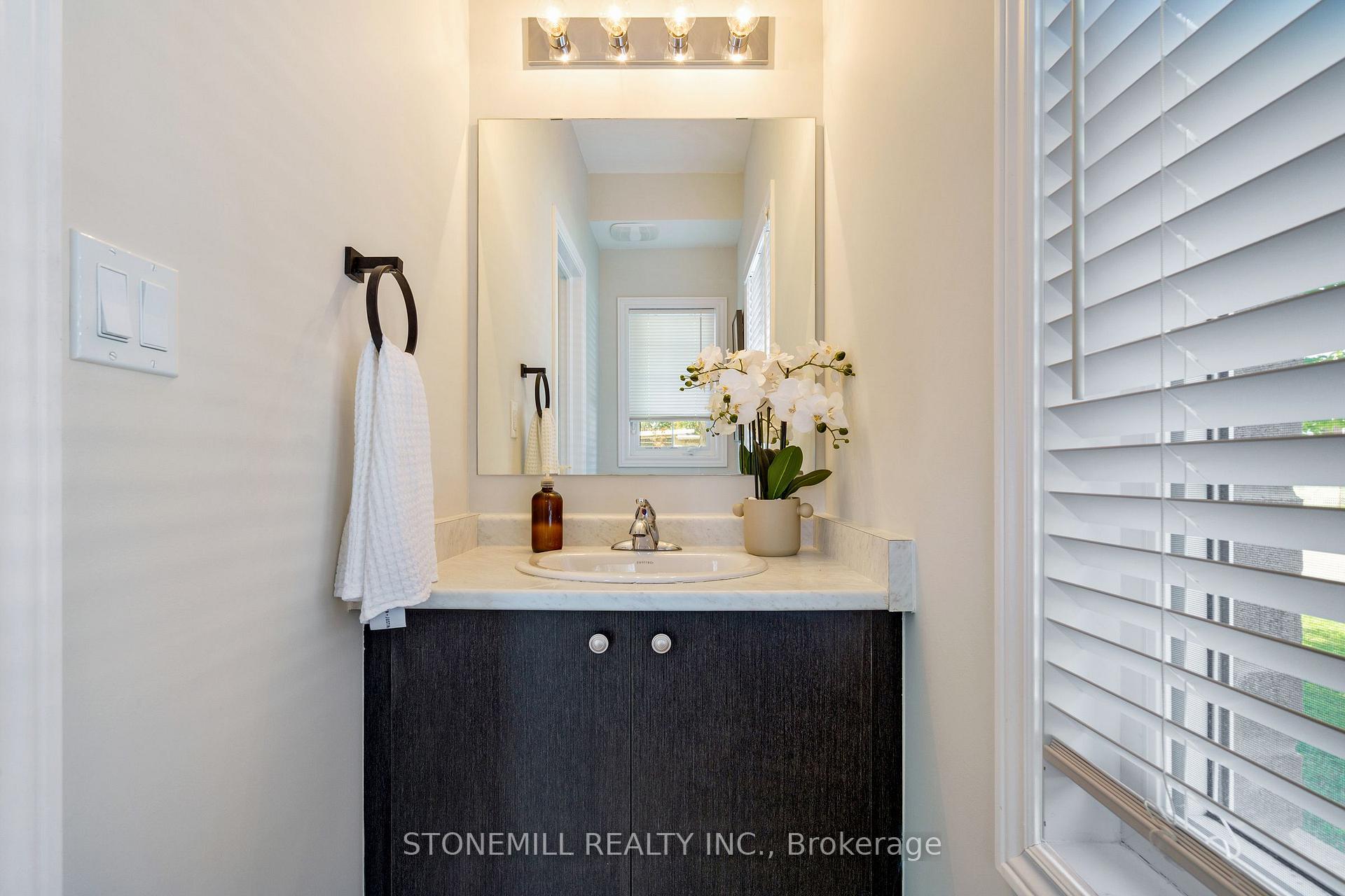 Photo 5 of 60 Bobolink Road, Hamilton, Bruleville — HOMEH