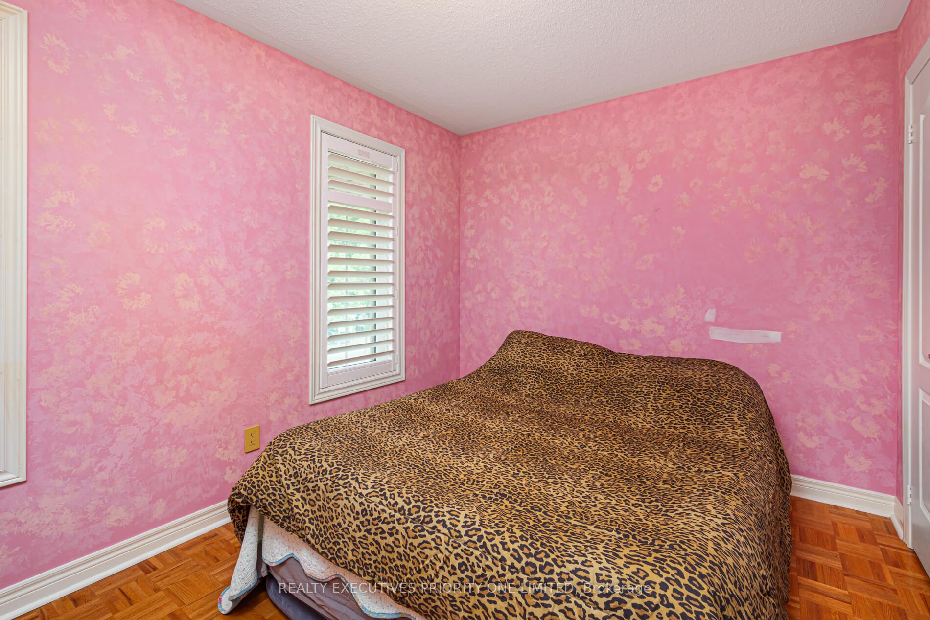 Photo 31 of 2 Foxhunt Drive, Vaughan, Vellore Village — HOMEH