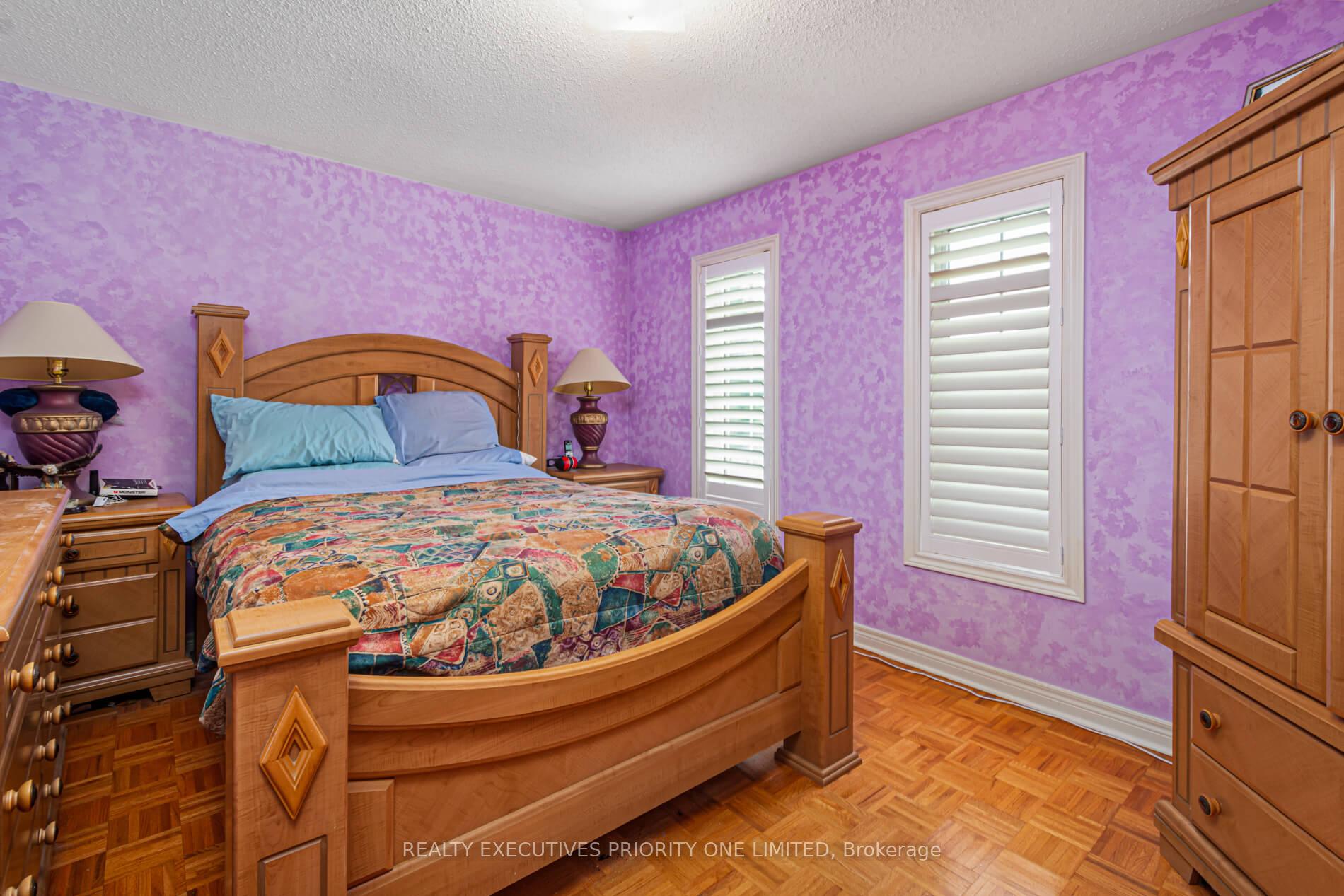 Photo 32 of 2 Foxhunt Drive, Vaughan, Vellore Village — HOMEH