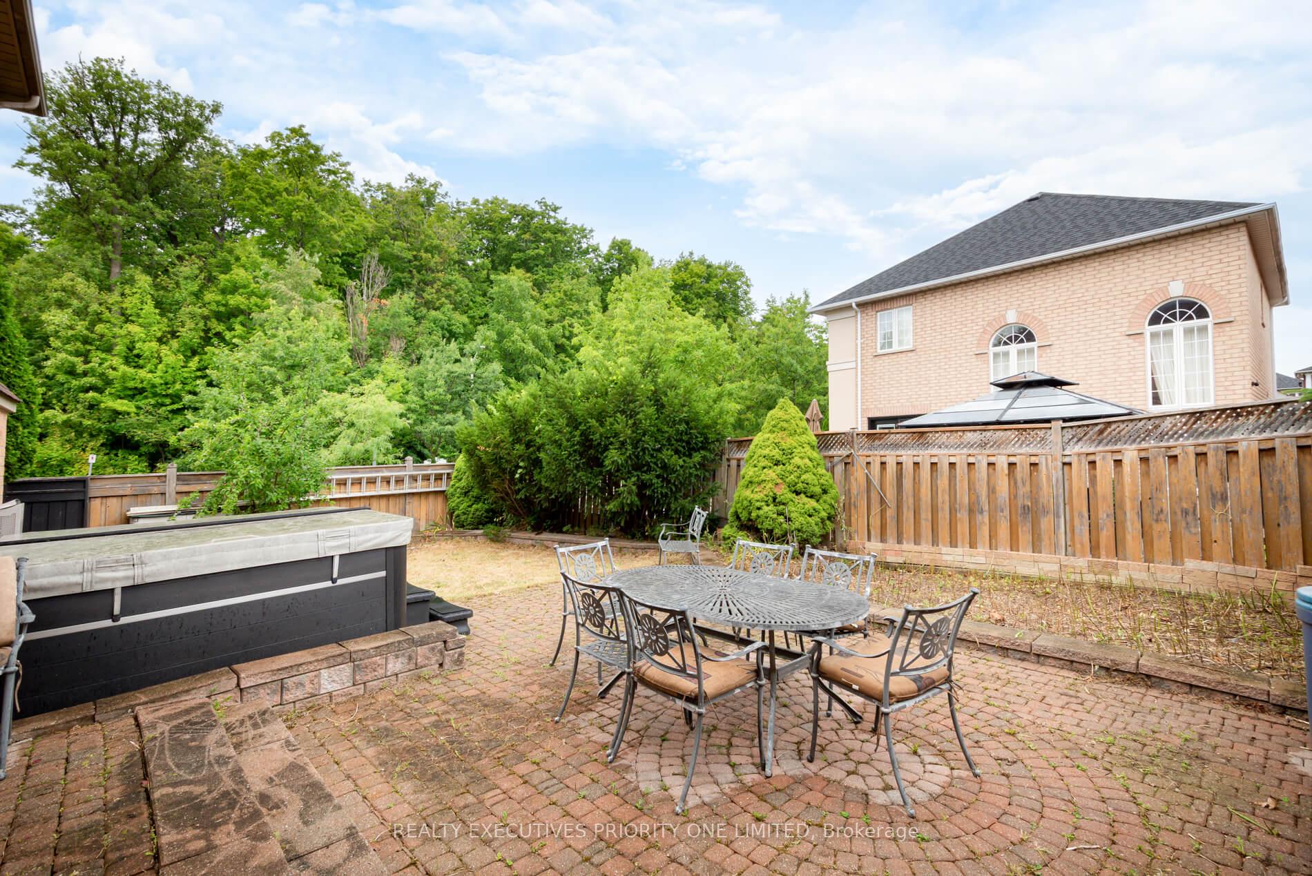 Photo 36 of 2 Foxhunt Drive, Vaughan, Vellore Village — HOMEH