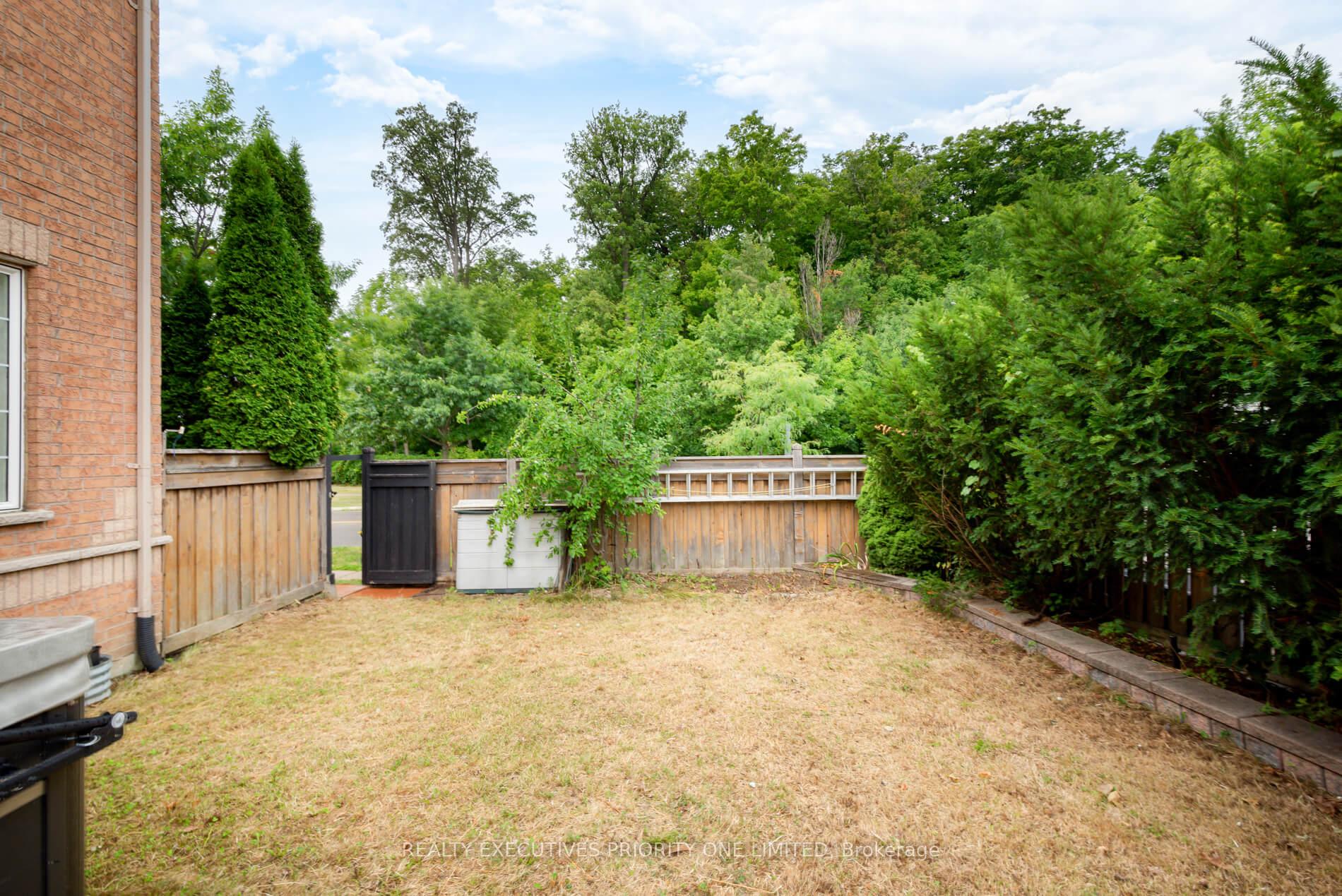 Photo 43 of 2 Foxhunt Drive, Vaughan, Vellore Village — HOMEH