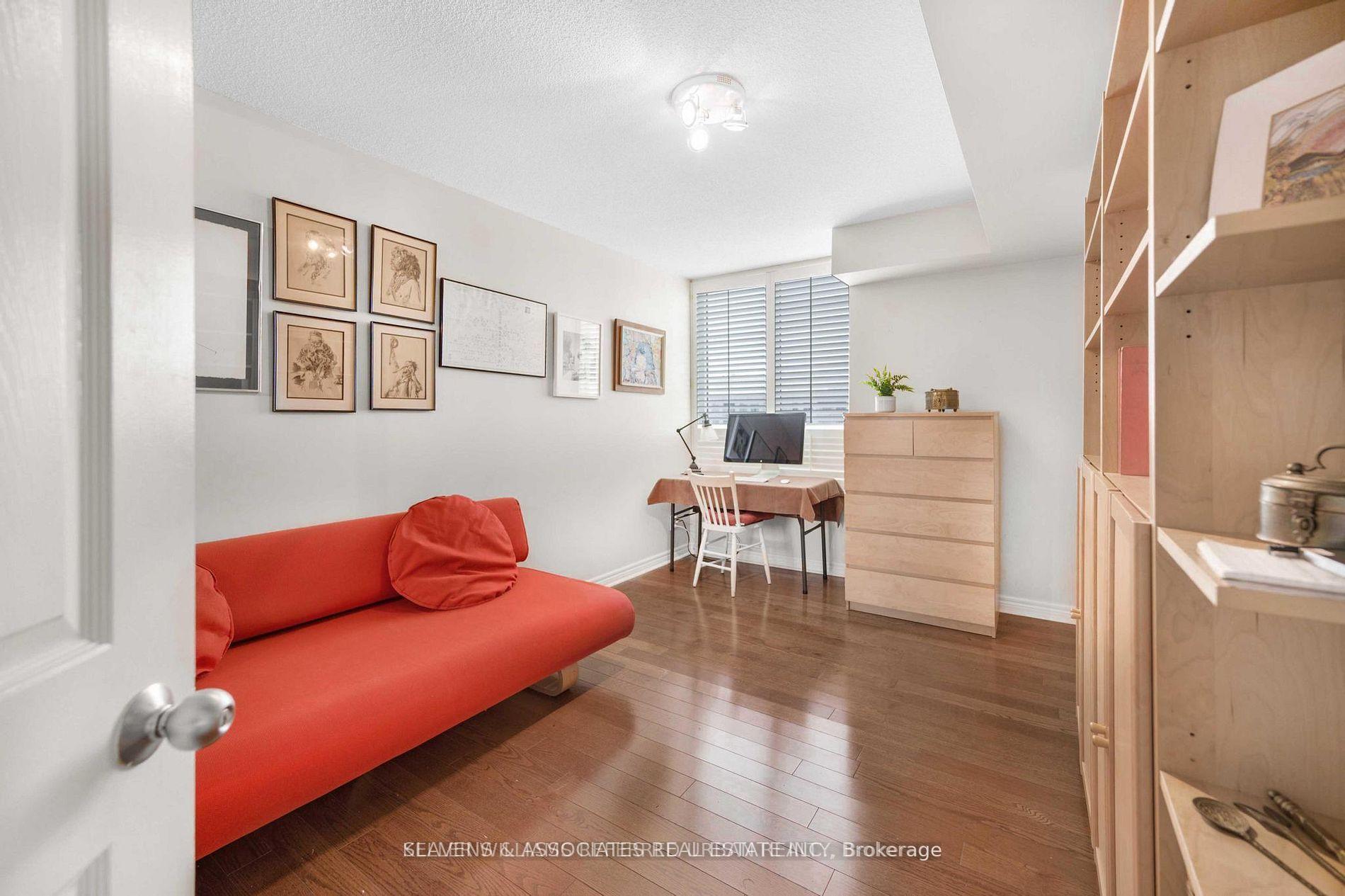 Photo 7 of Unit PH209, 2 Covington Road, Toronto, Englemount-Lawrence — HOMEH