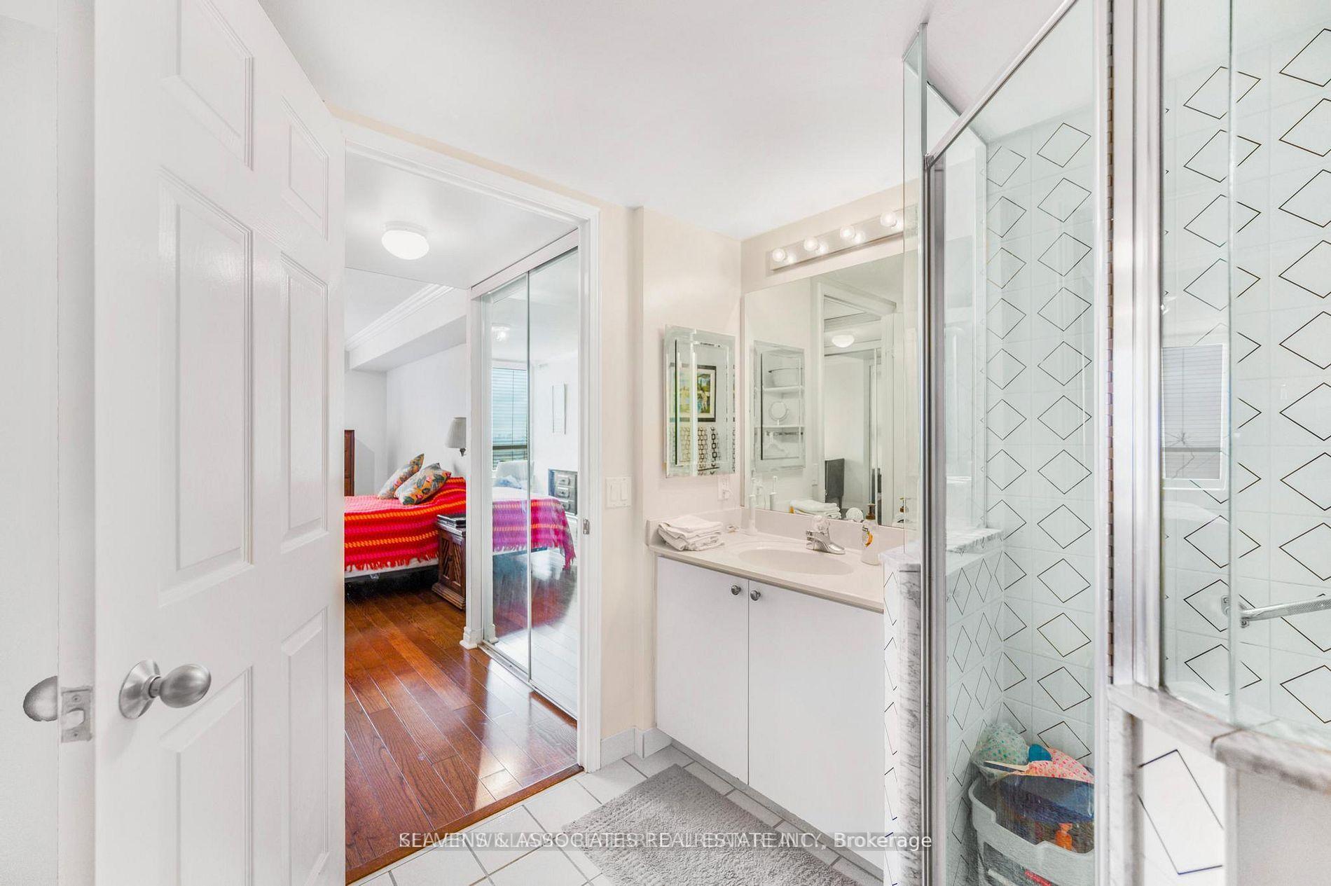 Photo 27 of Unit PH209, 2 Covington Road, Toronto, Englemount-Lawrence — HOMEH