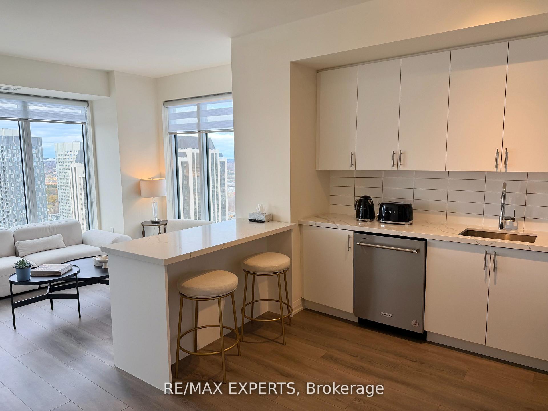 Photo 4 of Unit 2424, 9000 Jane Street, Vaughan, Concord — HOMEH