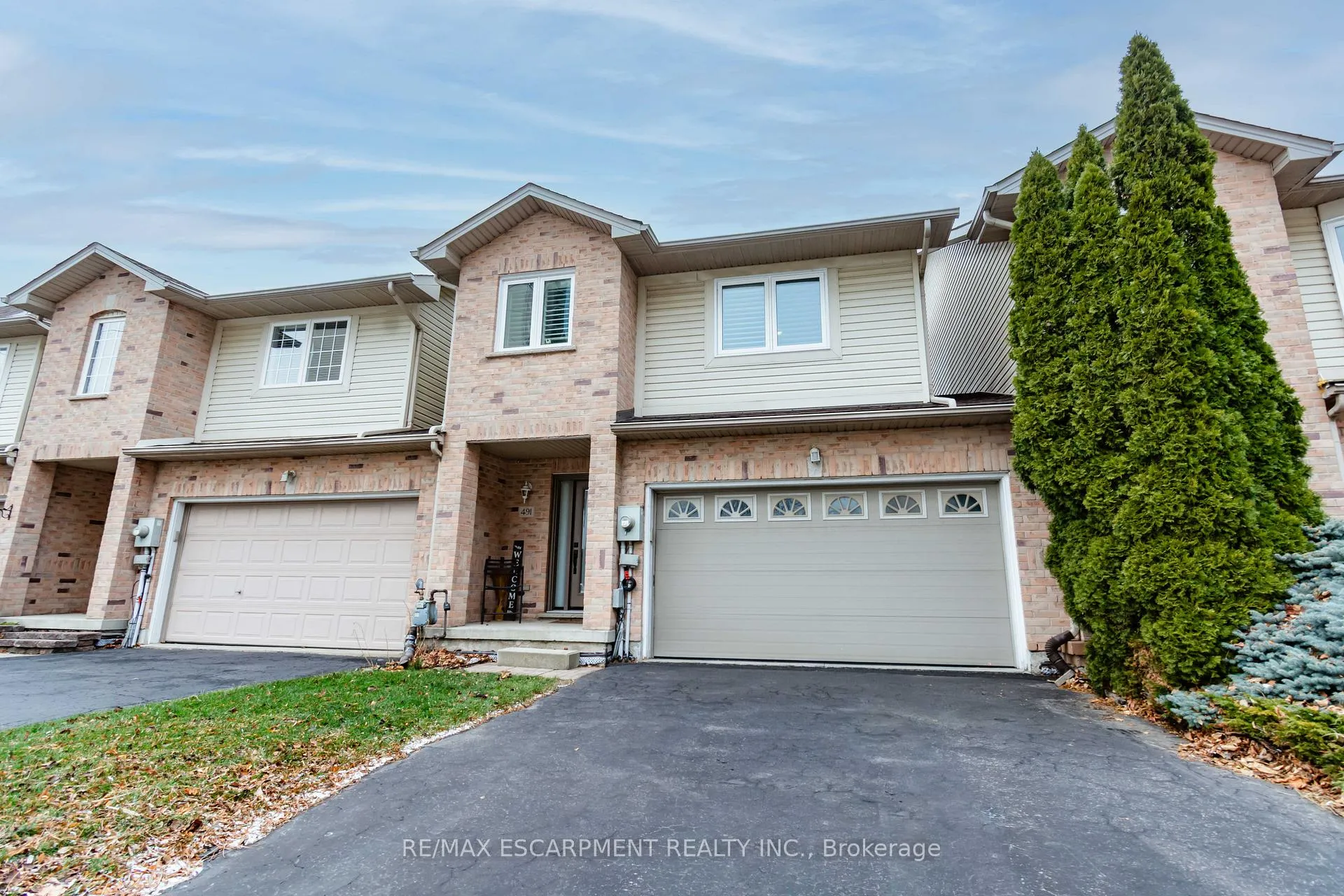 Photo 3 of 491 Green Road, Hamilton, Lakeshore — HOMEH