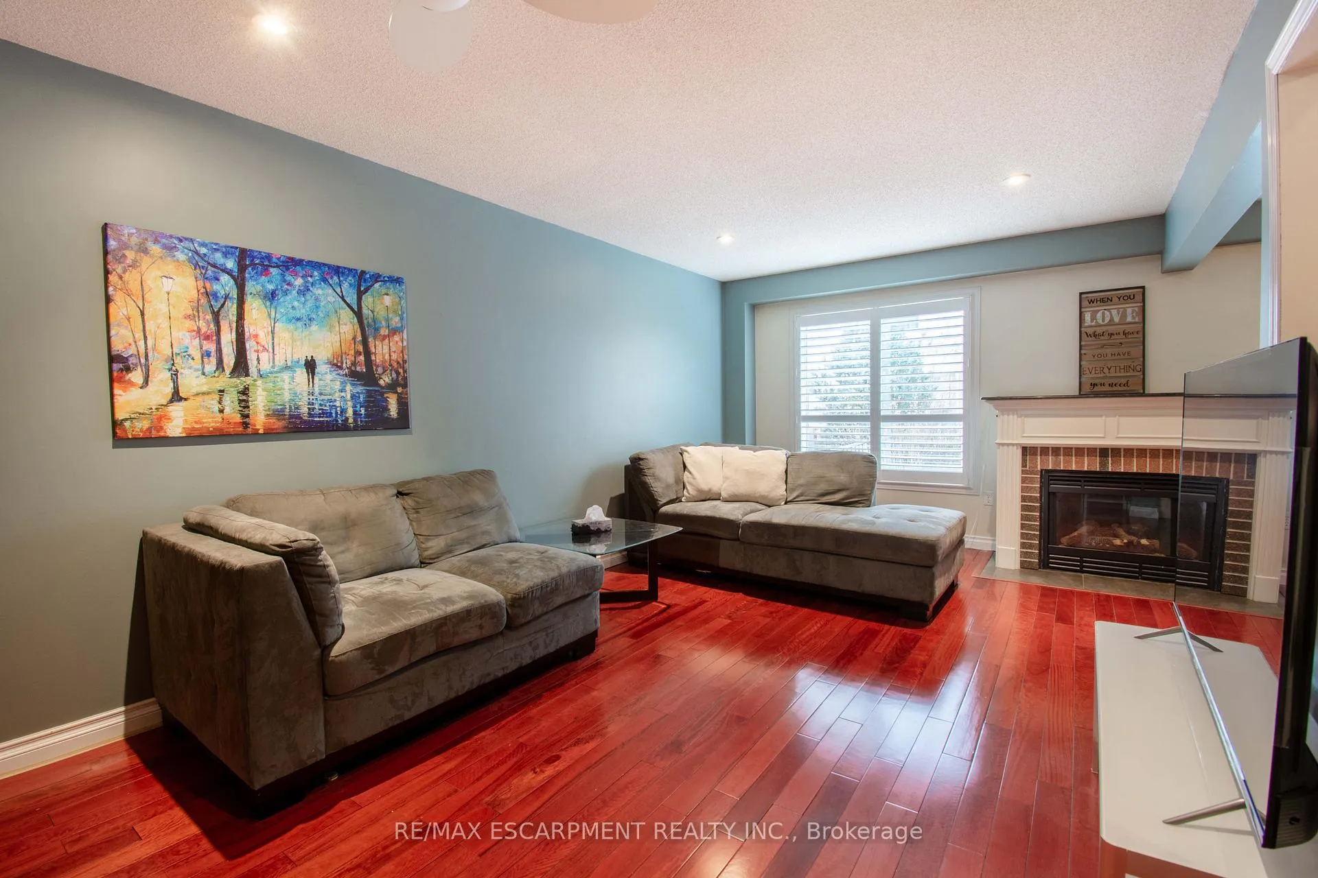 Photo 13 of 491 Green Road, Hamilton, Lakeshore — HOMEH