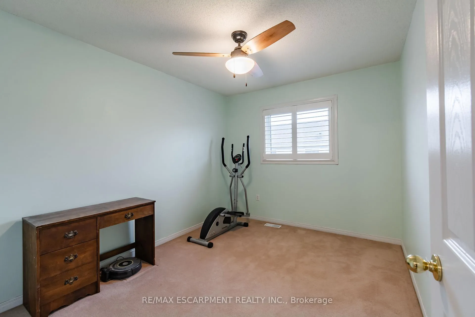 Photo 20 of 491 Green Road, Hamilton, Lakeshore — HOMEH