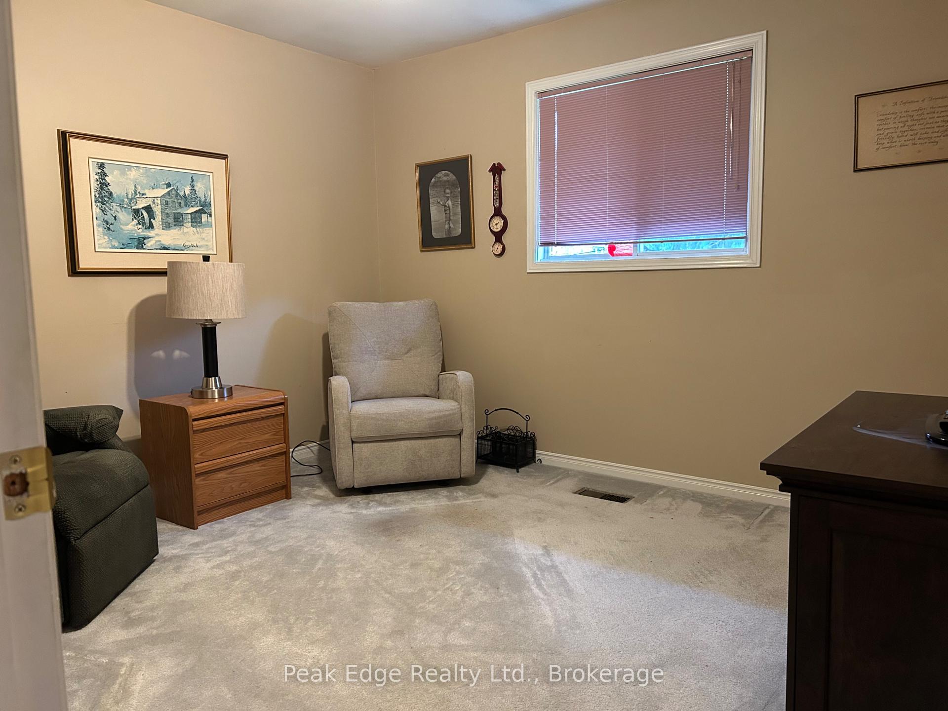 Photo 16 of 400 Durham Street E, Wellington North, Mount Forest — HOMEH