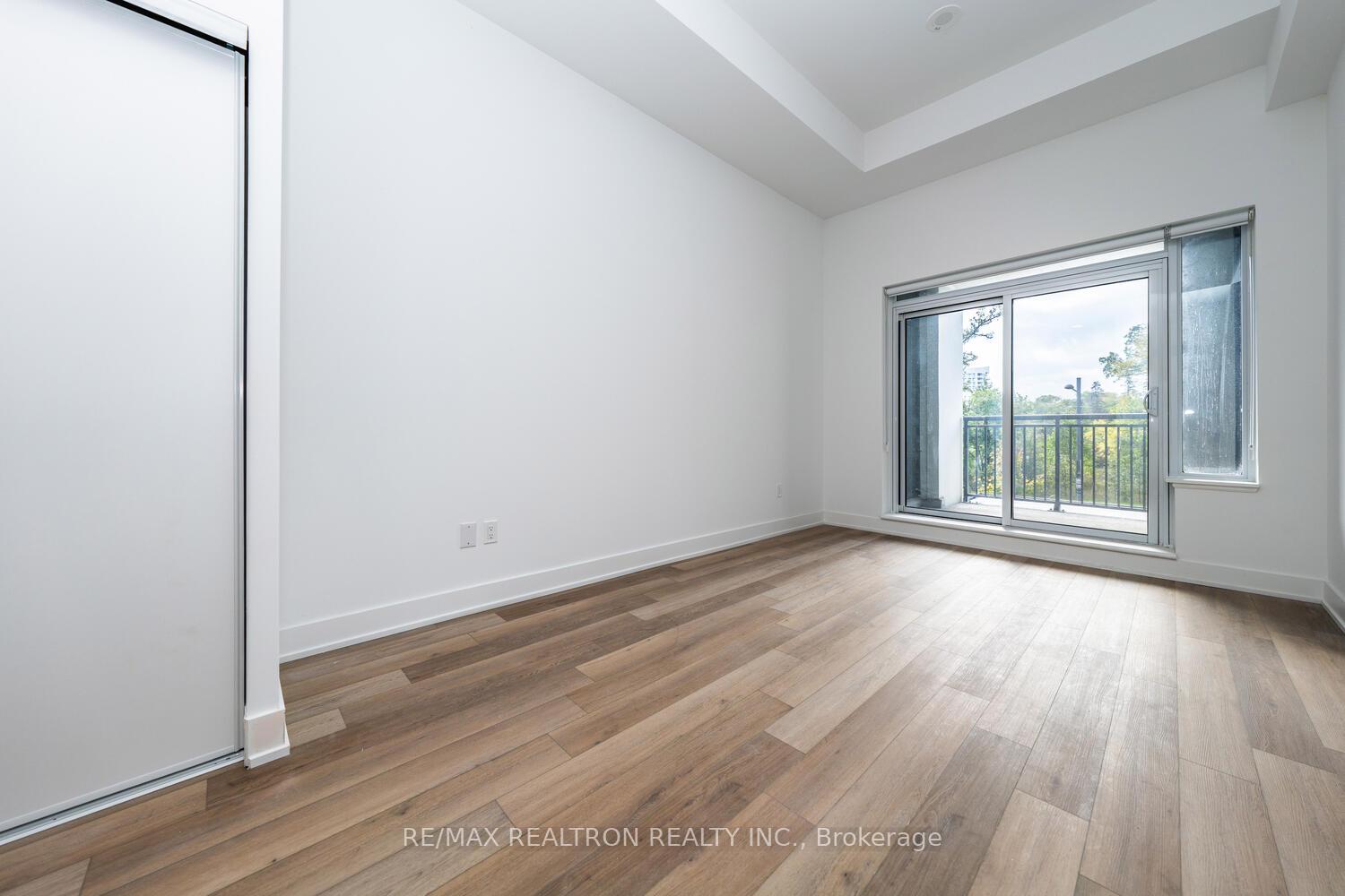 Photo 21 of Unit 131, 8 Cedarland Drive, Markham, Unionville — HOMEH