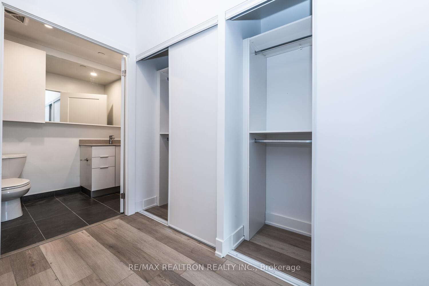 Photo 20 of Unit 131, 8 Cedarland Drive, Markham, Unionville — HOMEH