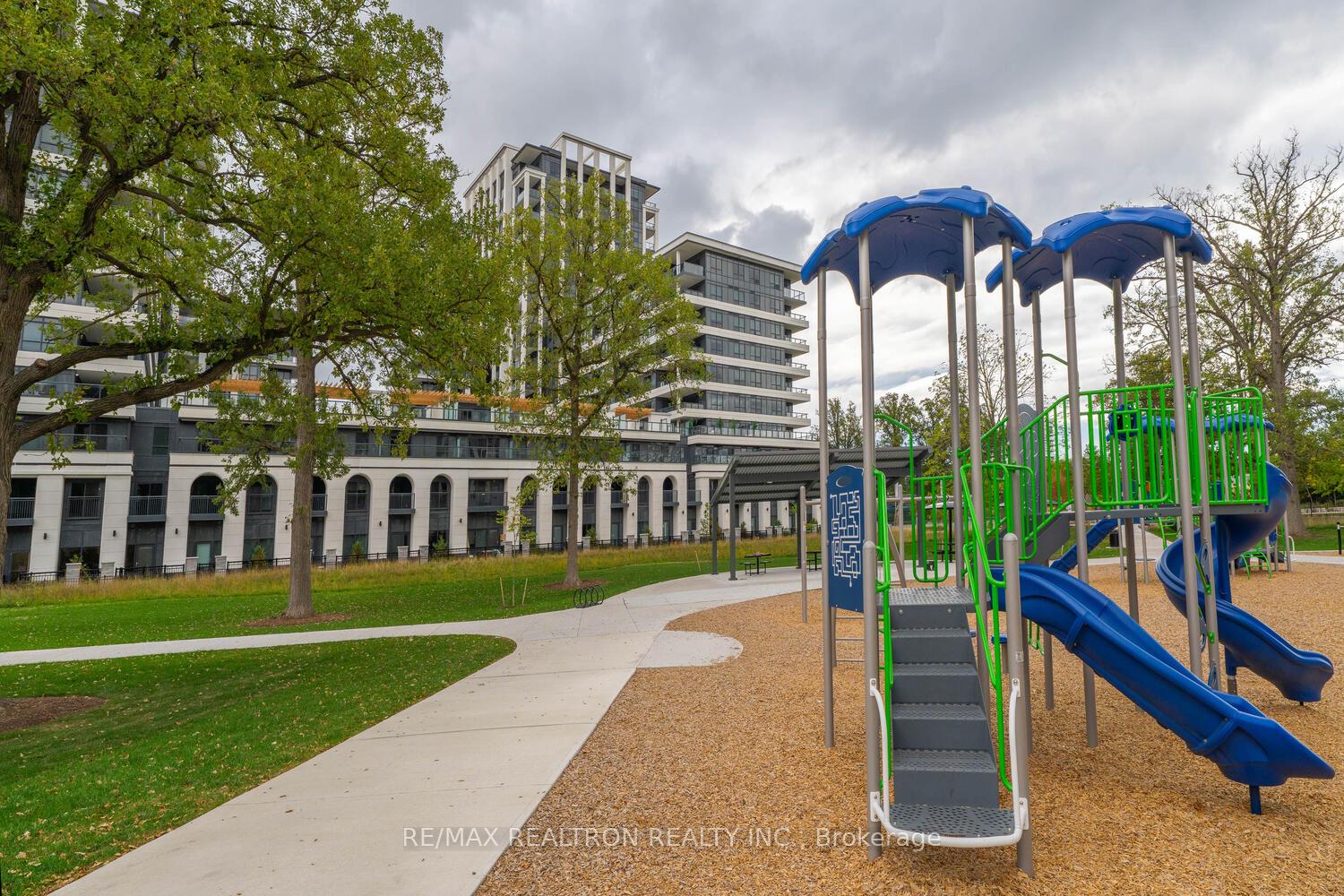 Photo 22 of Unit 131, 8 Cedarland Drive, Markham, Unionville — HOMEH