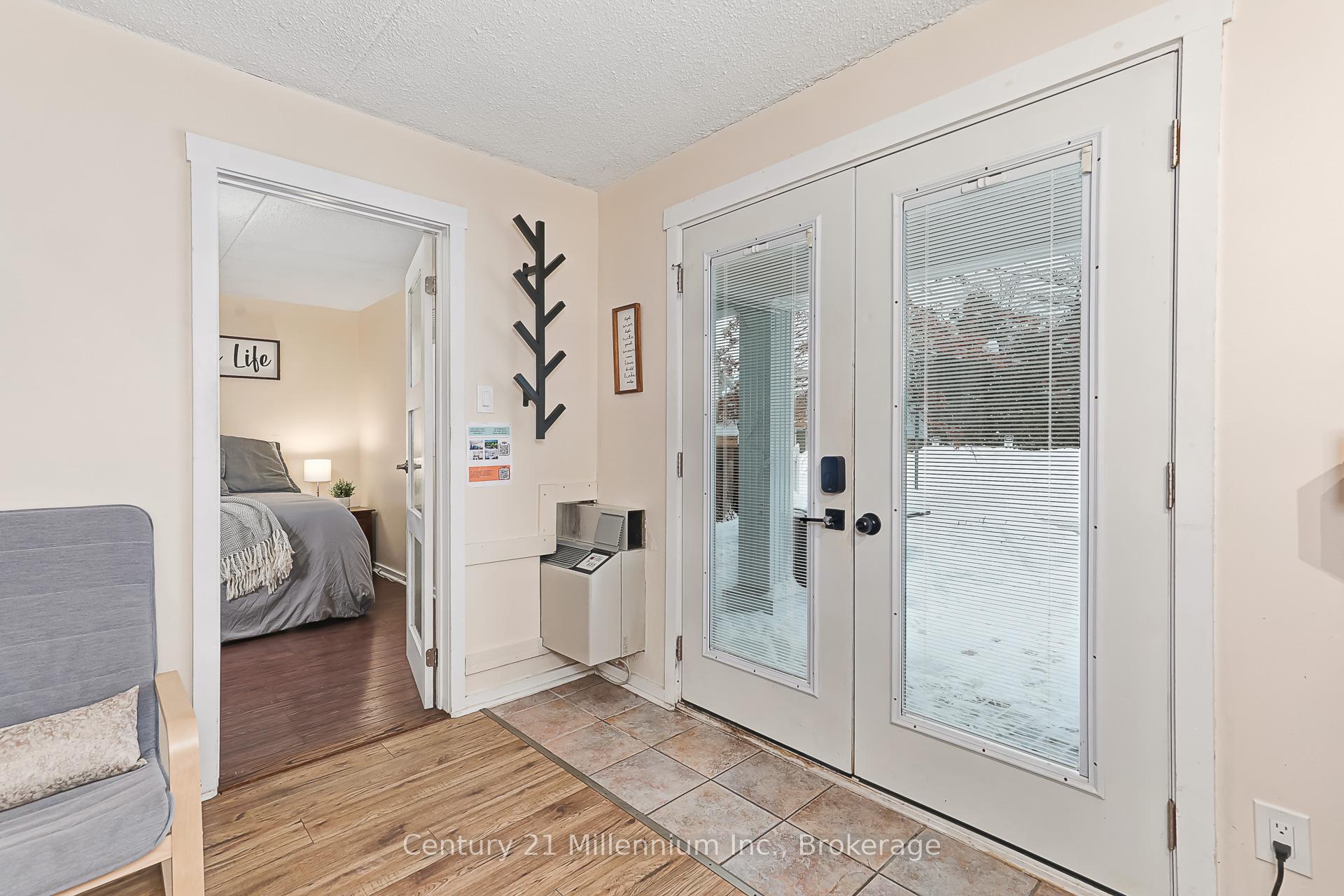 Photo 3 of Unit 707, 11 Dawson Drive, Collingwood — HOMEH