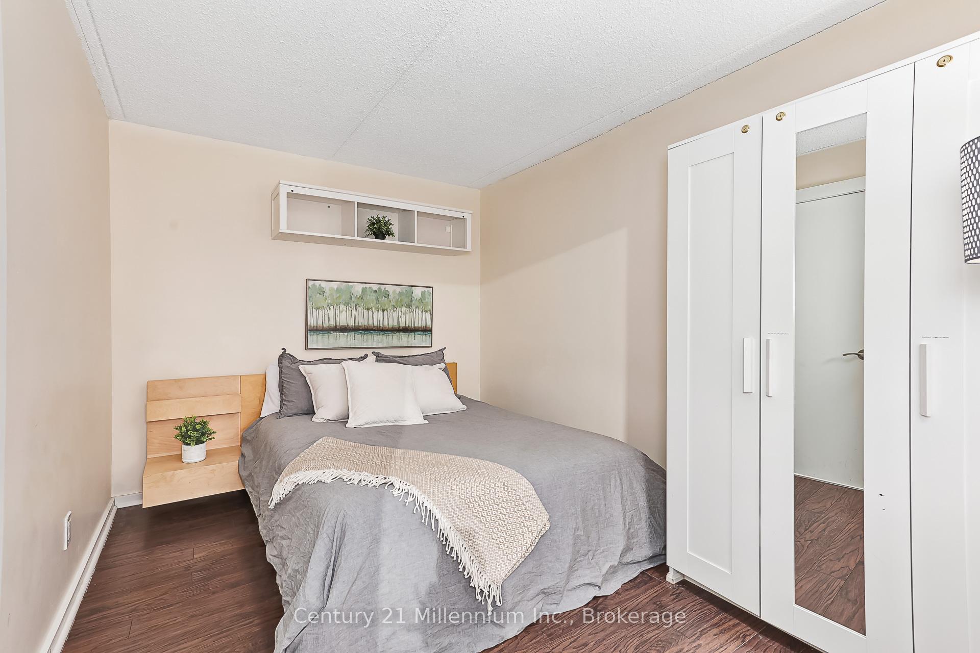 Photo 12 of Unit 707, 11 Dawson Drive, Collingwood — HOMEH