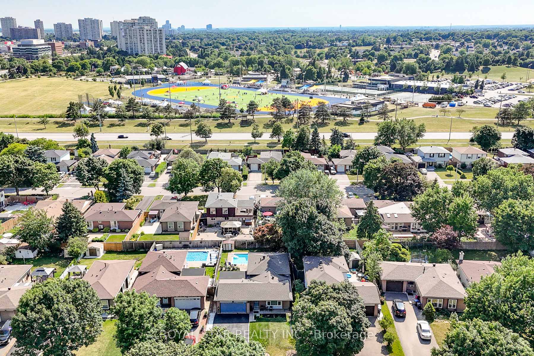 Photo 1 of 74 Glebe Crescent, Brampton, Northgate — HOMEH