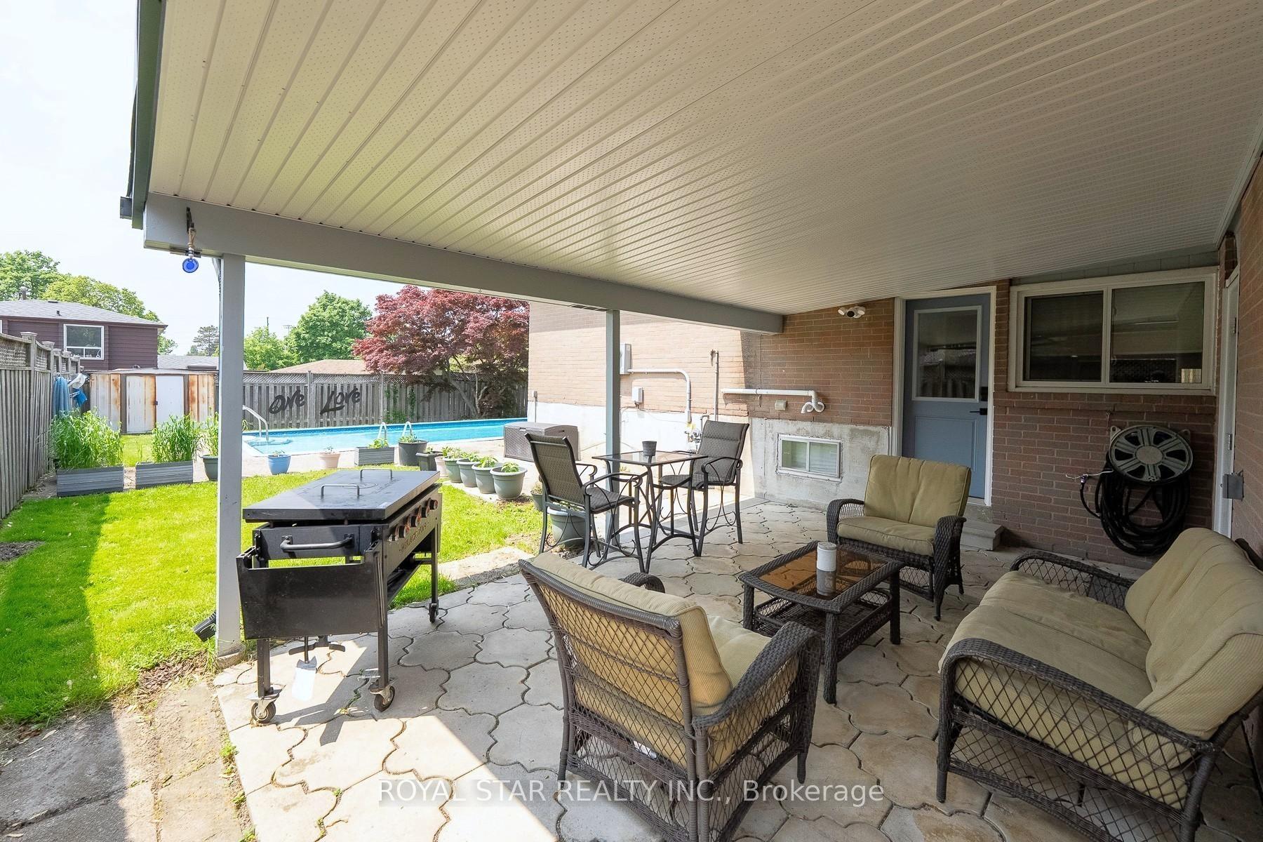 Photo 16 of 74 Glebe Crescent, Brampton, Northgate — HOMEH