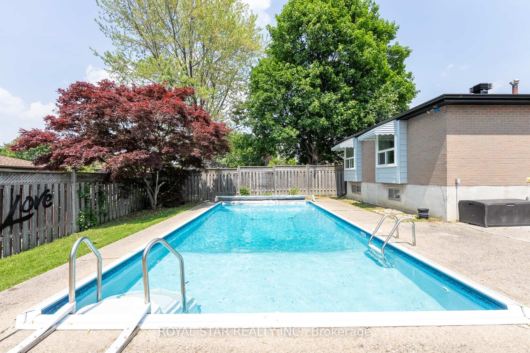 Photo 41 of 74 Glebe Crescent, Brampton, Northgate — HOMEH