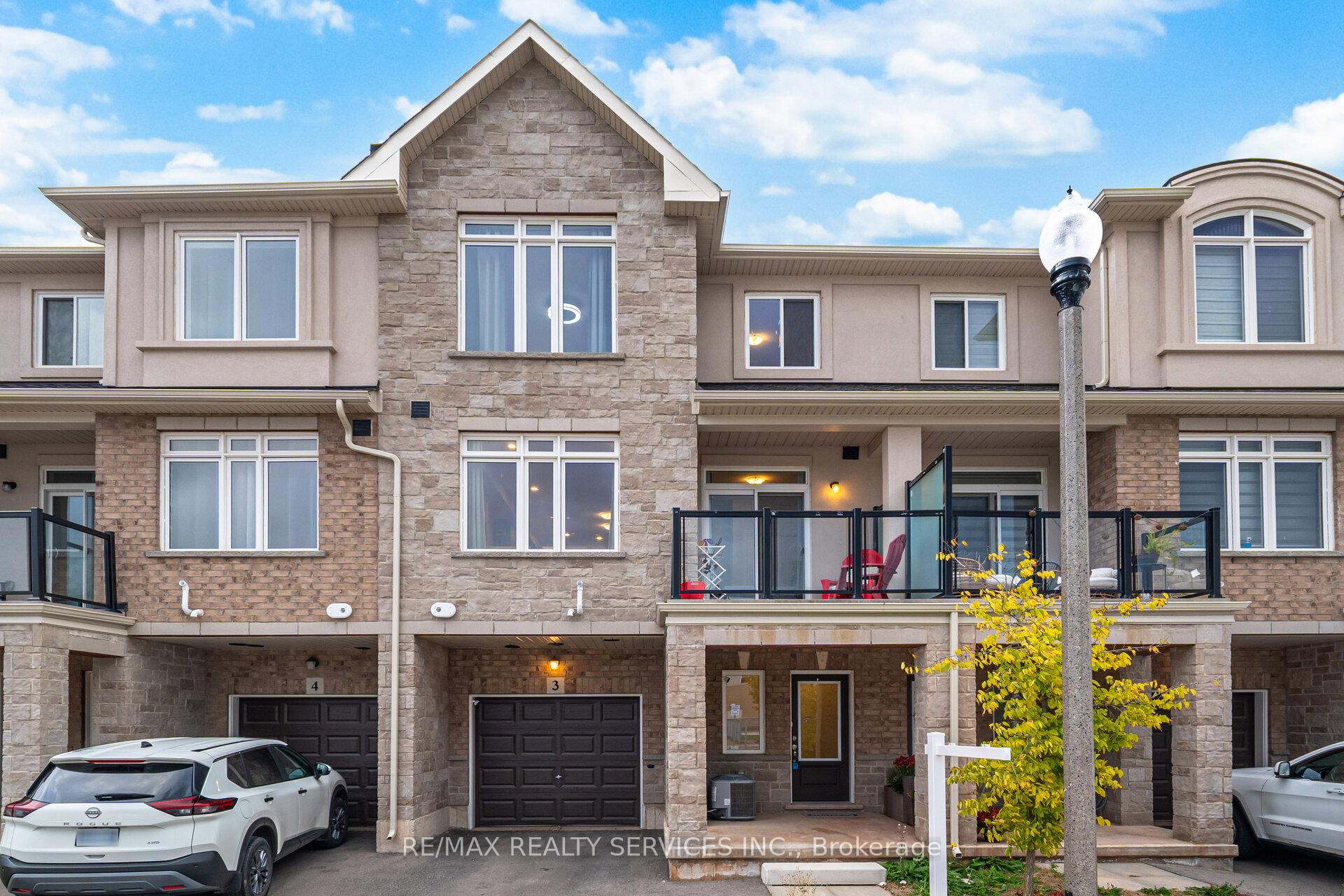 Front of Unit 3, 40 Zinfandel Drive