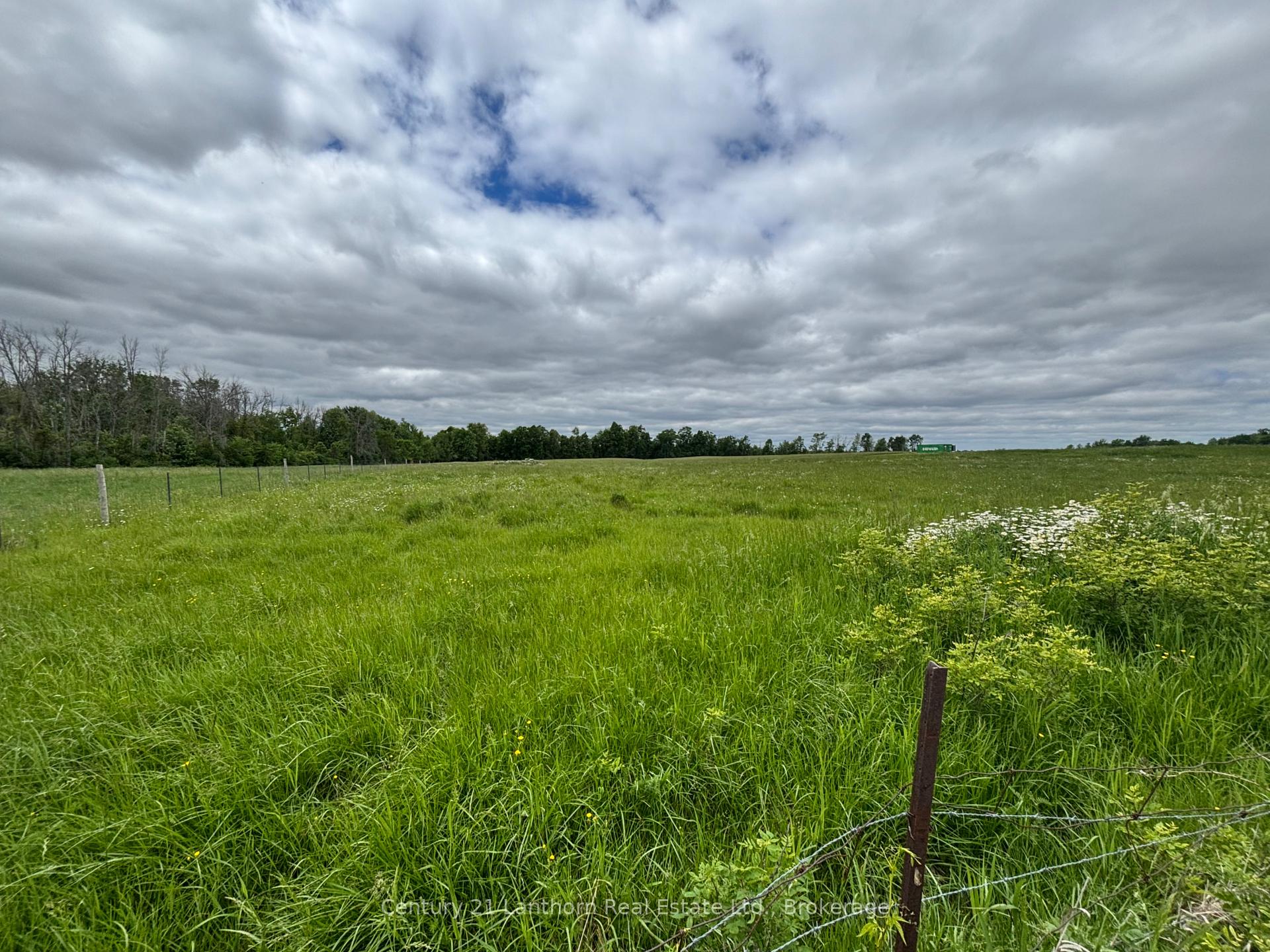 Photo 8 of 837 Fish Lake Road, Prince Edward County, Sophiasburg Ward — HOMEH