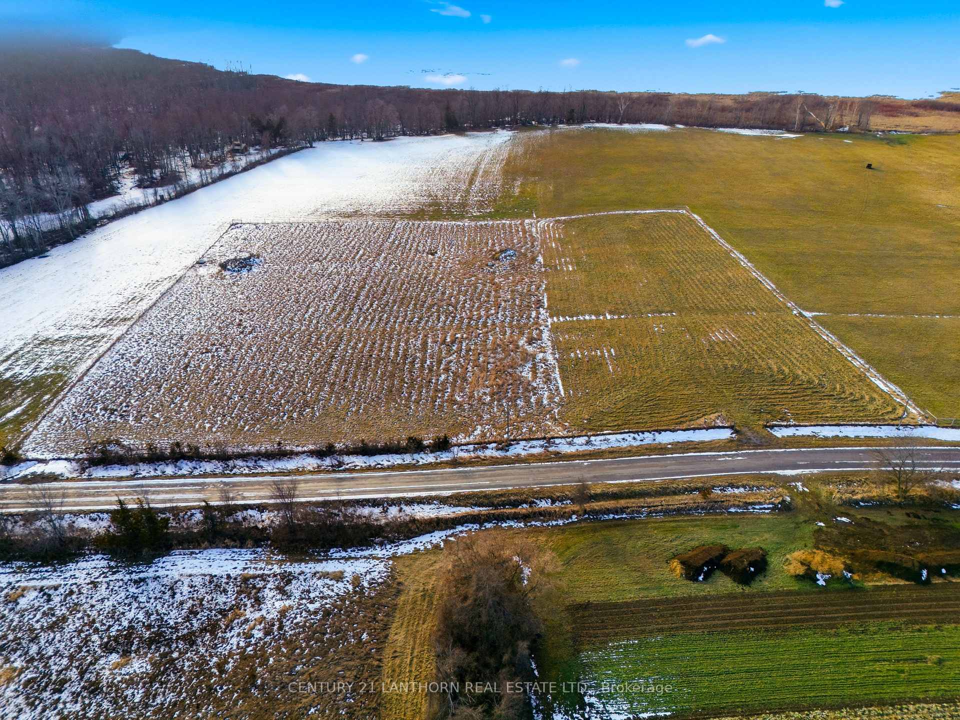 Photo 3 of 861 Fish Lake Road, Prince Edward County, Sophiasburg Ward — HOMEH