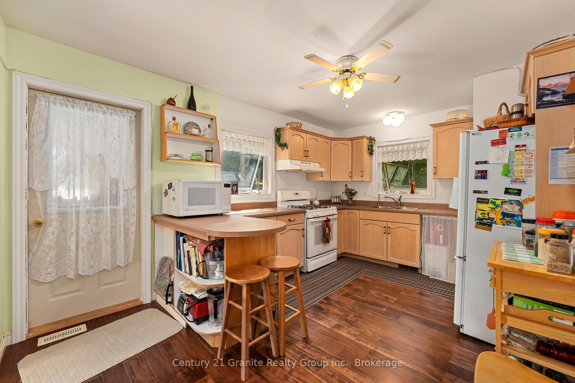 Photo 5 of 1753 Northshore Road, Algonquin Highlands, Stanhope — HOMEH