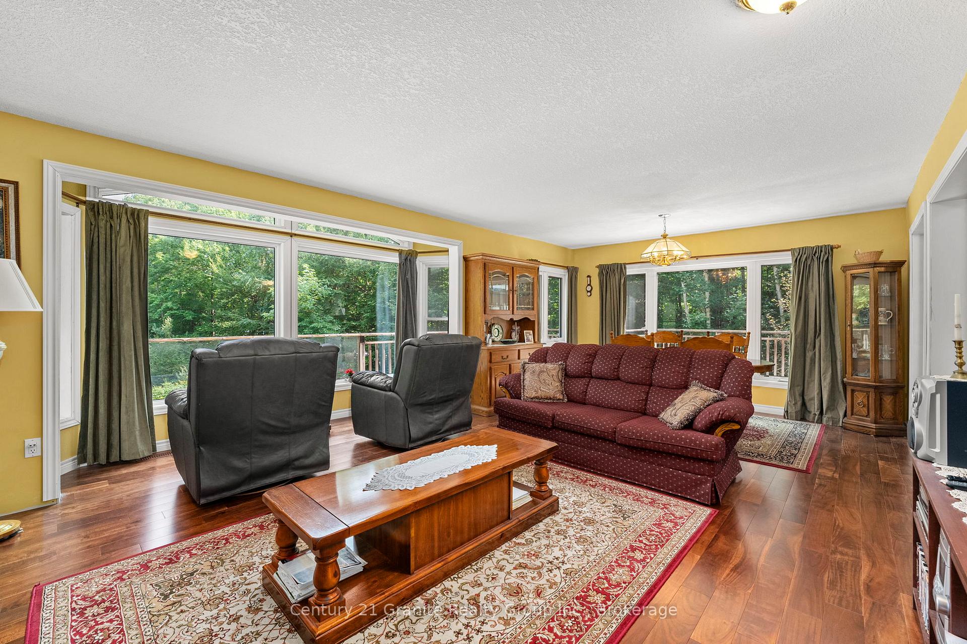 Photo 10 of 1753 Northshore Road, Algonquin Highlands, Stanhope — HOMEH