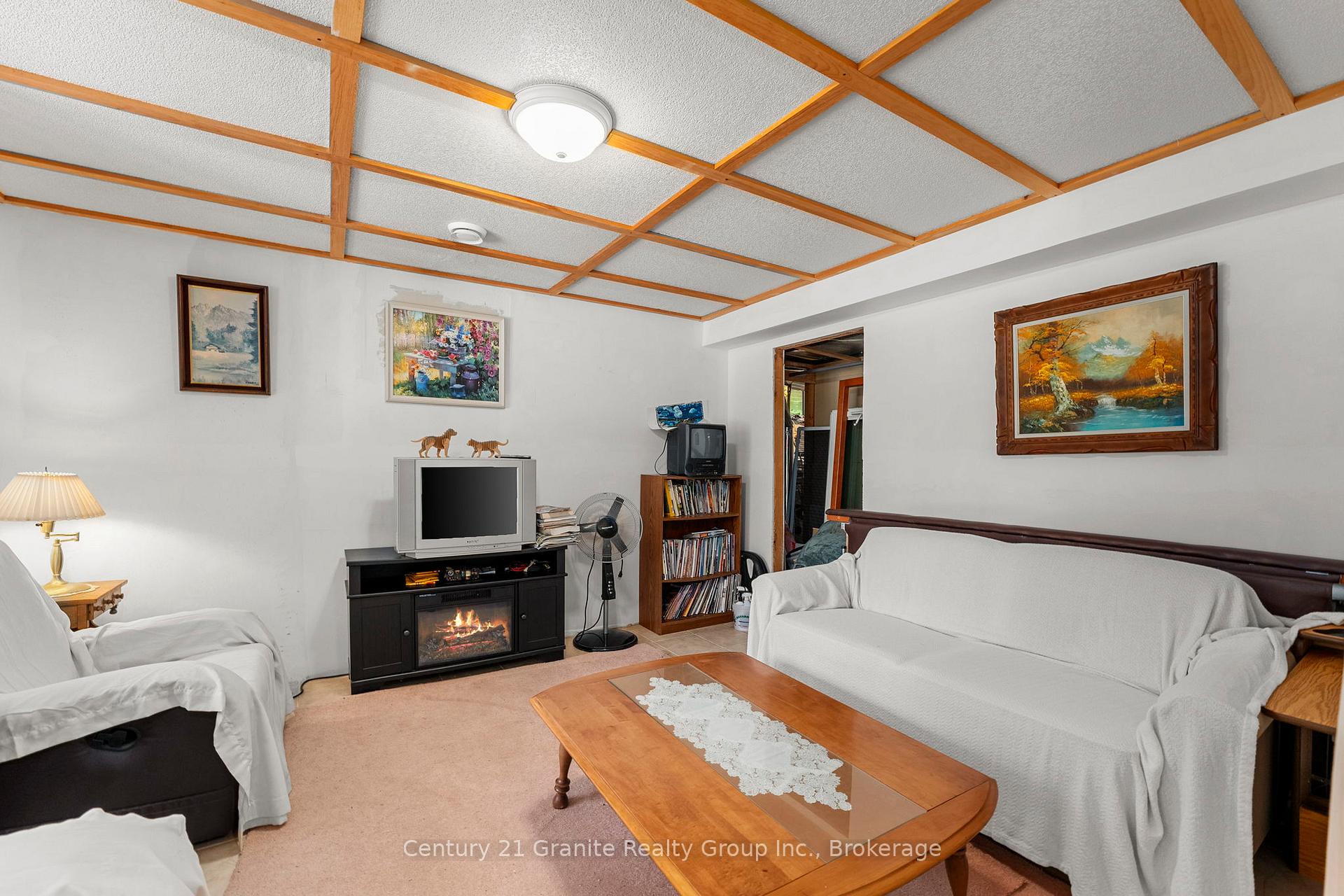 Photo 25 of 1753 Northshore Road, Algonquin Highlands, Stanhope — HOMEH