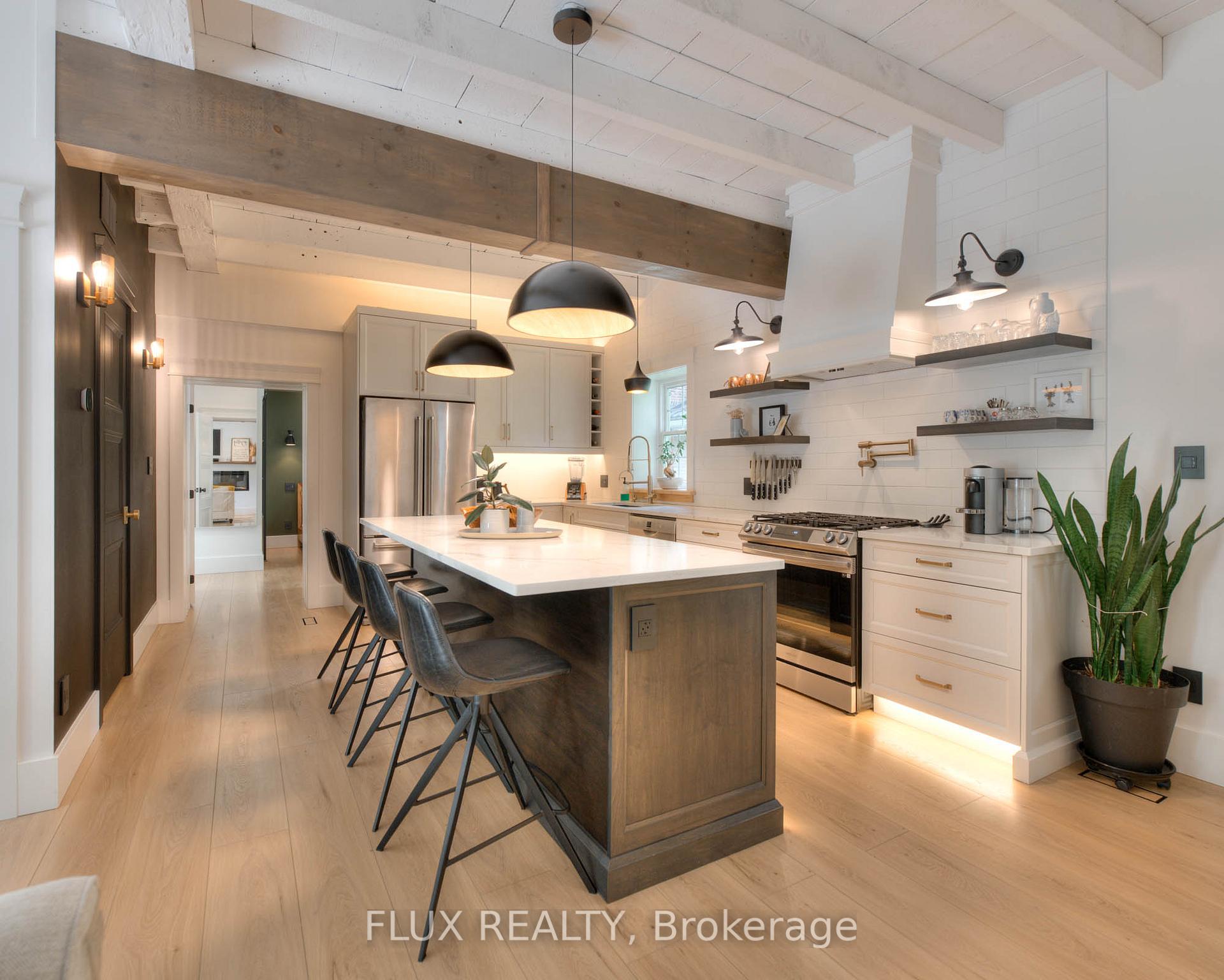 Photo 5 of 38 Shirk Place, Kitchener — HOMEH