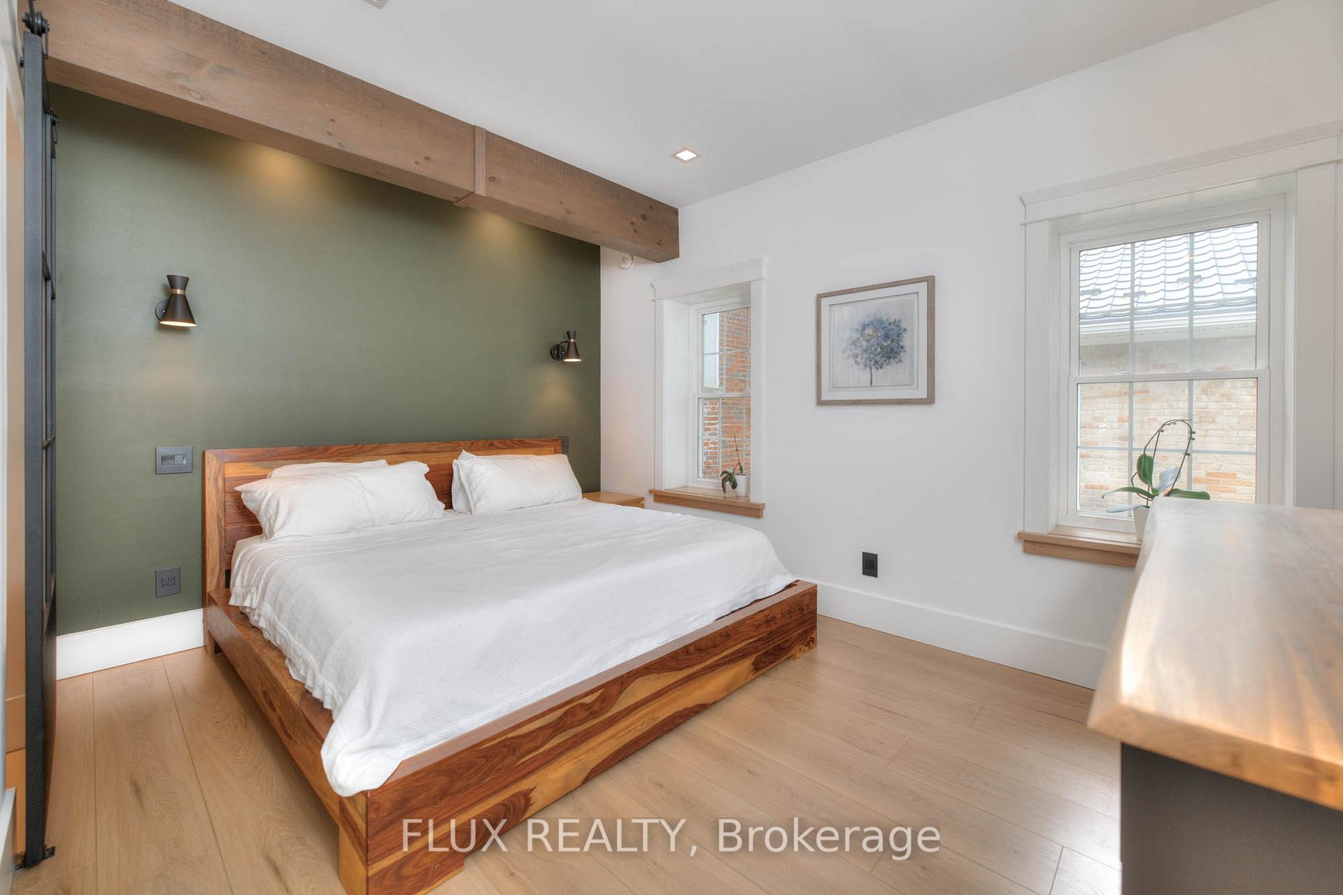 Photo 9 of 38 Shirk Place, Kitchener — HOMEH