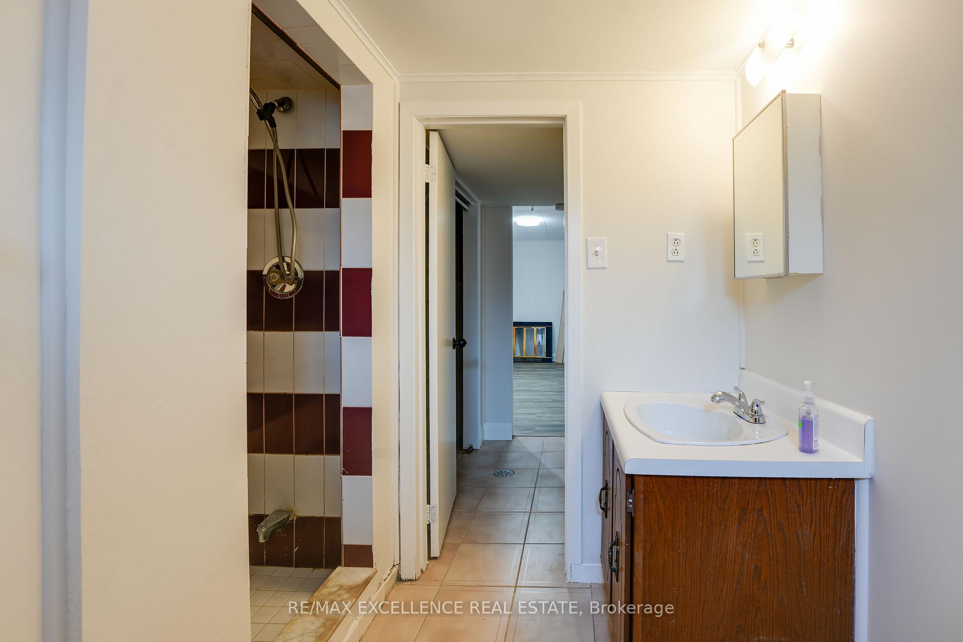 Photo 14 of 85 Watson Crescent, Brampton, Brampton East — HOMEH