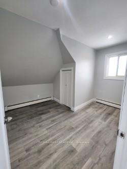 Photo 9 of Unit Unit 5, 822 Ward Street, Selwyn — HOMEH