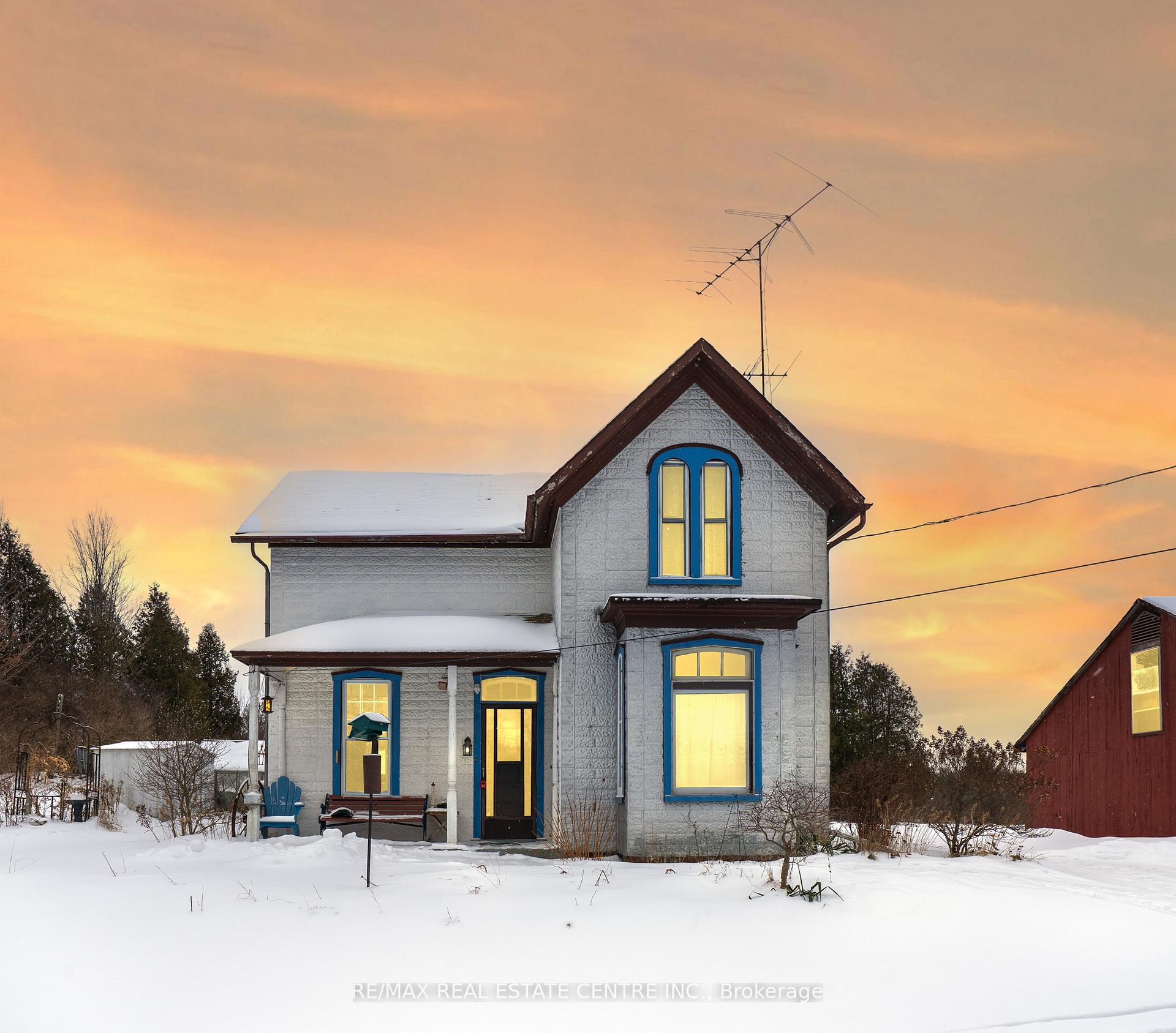 Photo 1 of 962 Concession 10 Road W, Hamilton, Rural Flamborough — HOMEH