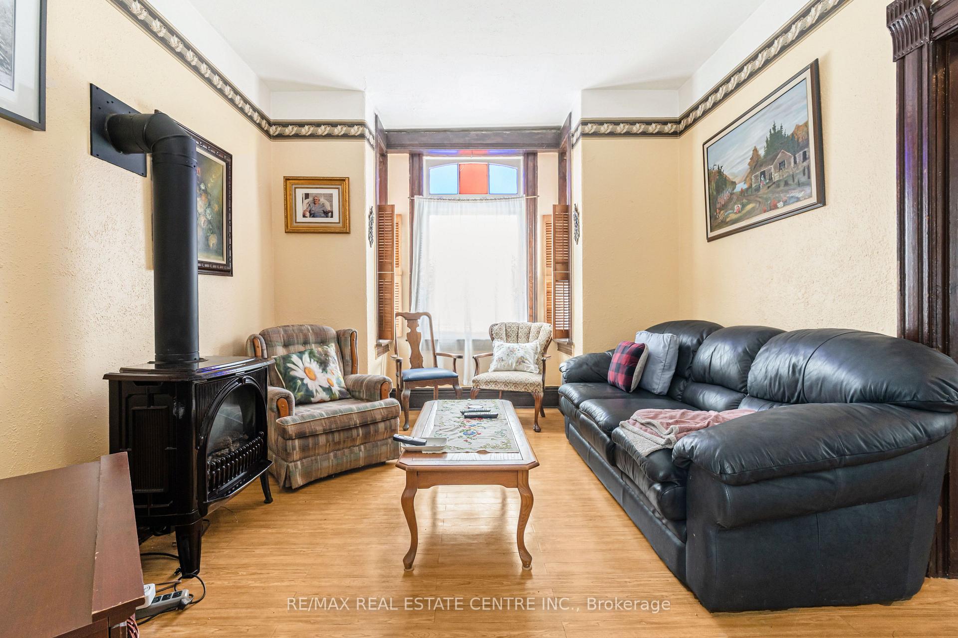 Photo 15 of 962 Concession 10 Road W, Hamilton, Rural Flamborough — HOMEH