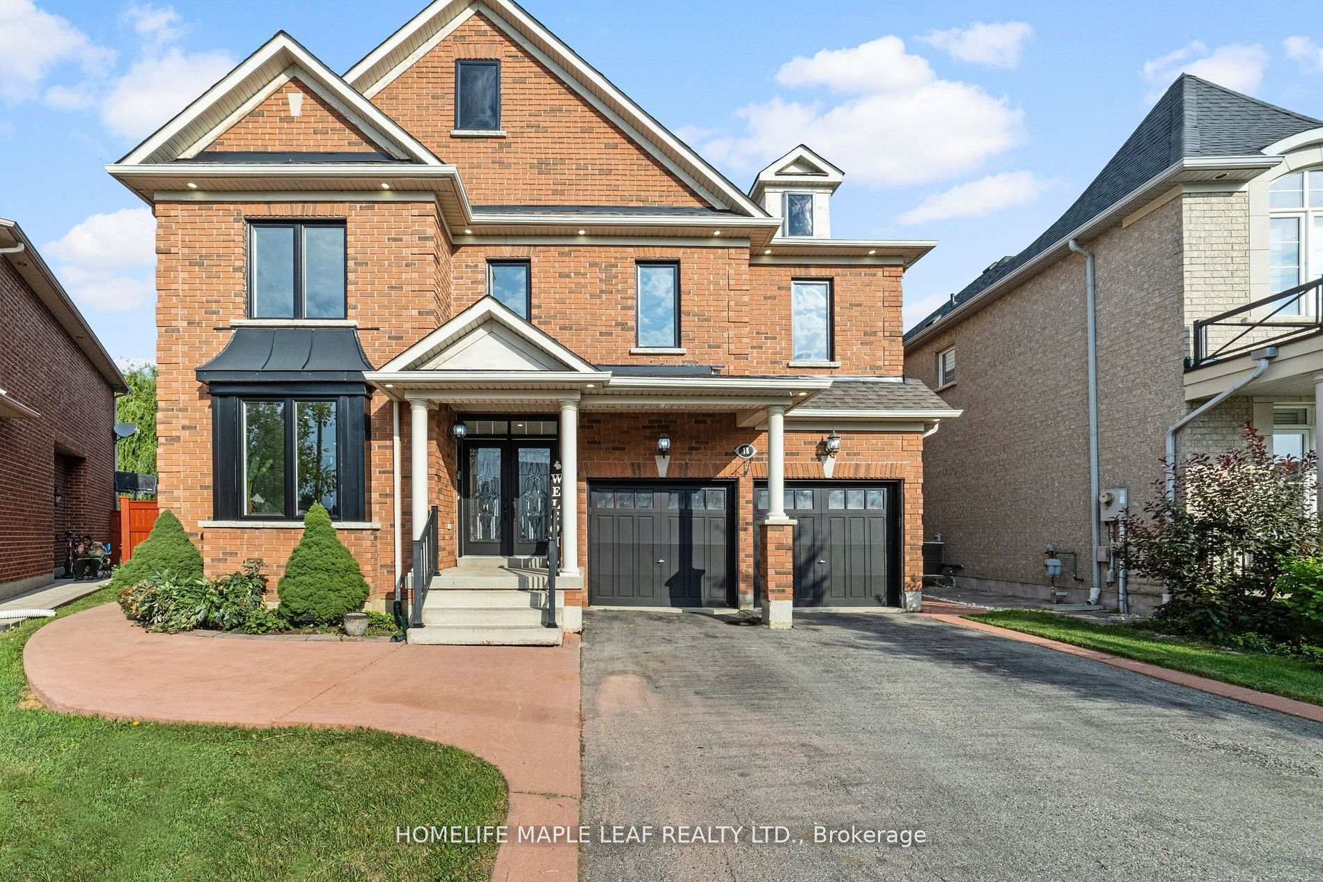 Photo 25 of 18 Regis Circle, Brampton, Vales of Castlemore North — HOMEH