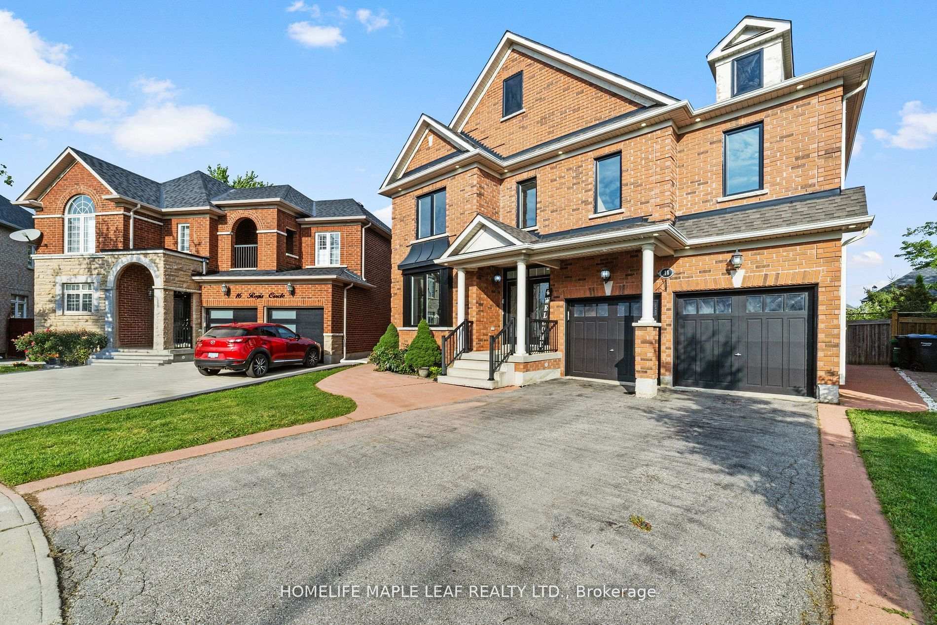 Photo 13 of 18 Regis Circle, Brampton, Vales of Castlemore North — HOMEH