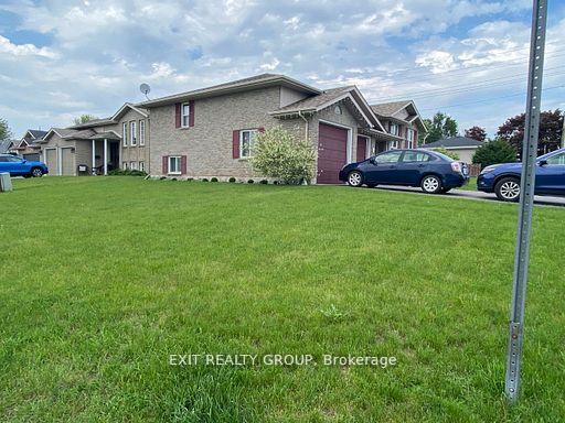 Photo 2 of 27 Belvedere Road, Quinte West, Murray Ward — HOMEH