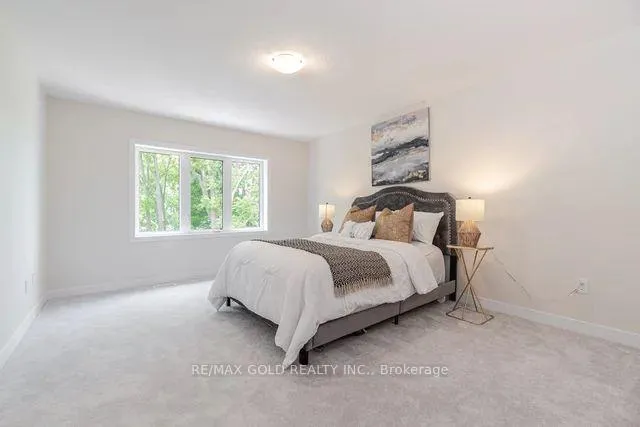 Photo 23 of 27 Sundin Drive E, Haldimand — HOMEH