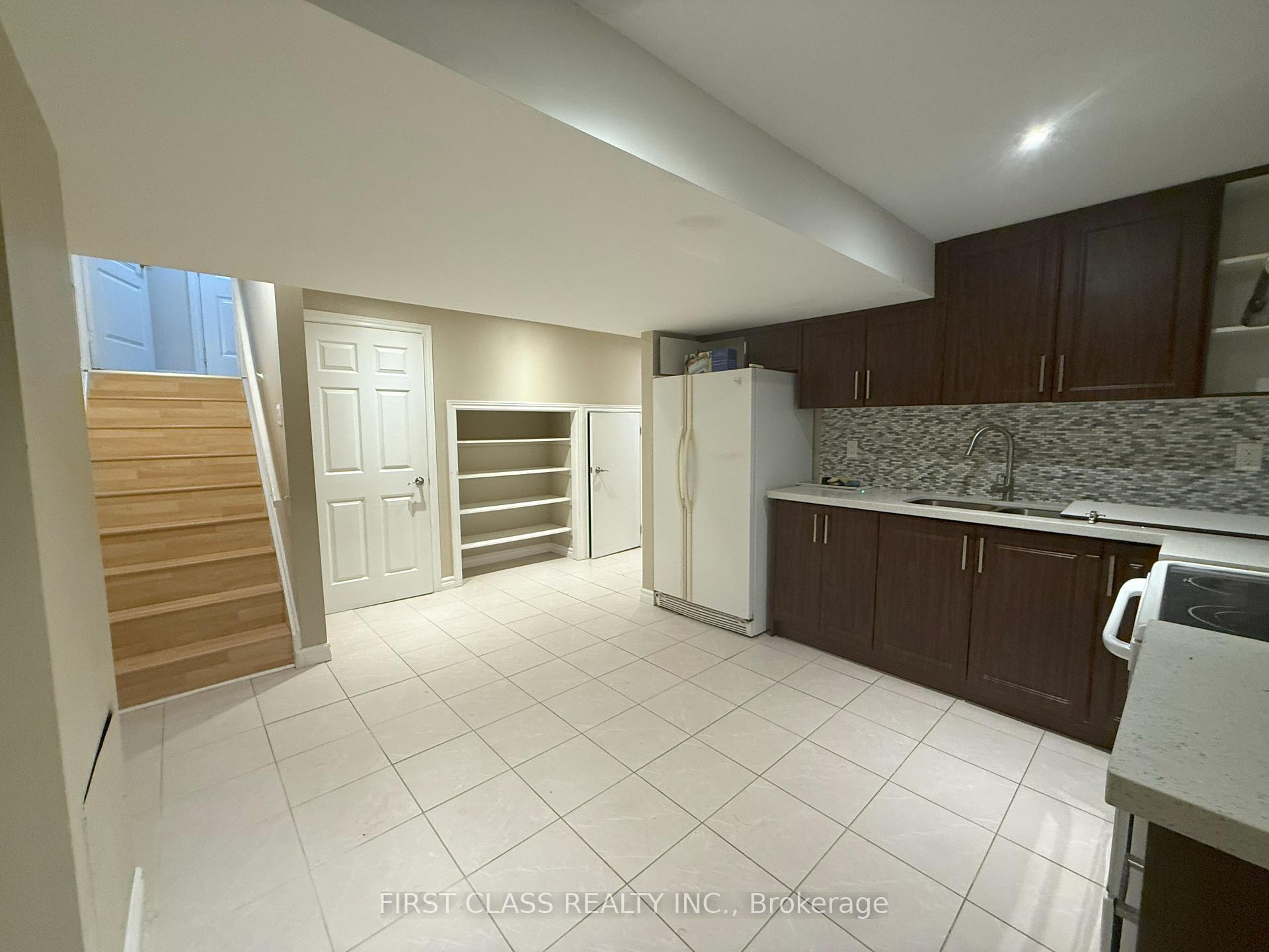 Photo 7 of Unit Bsmt, 28 Quantum Street, Markham, Middlefield — HOMEH