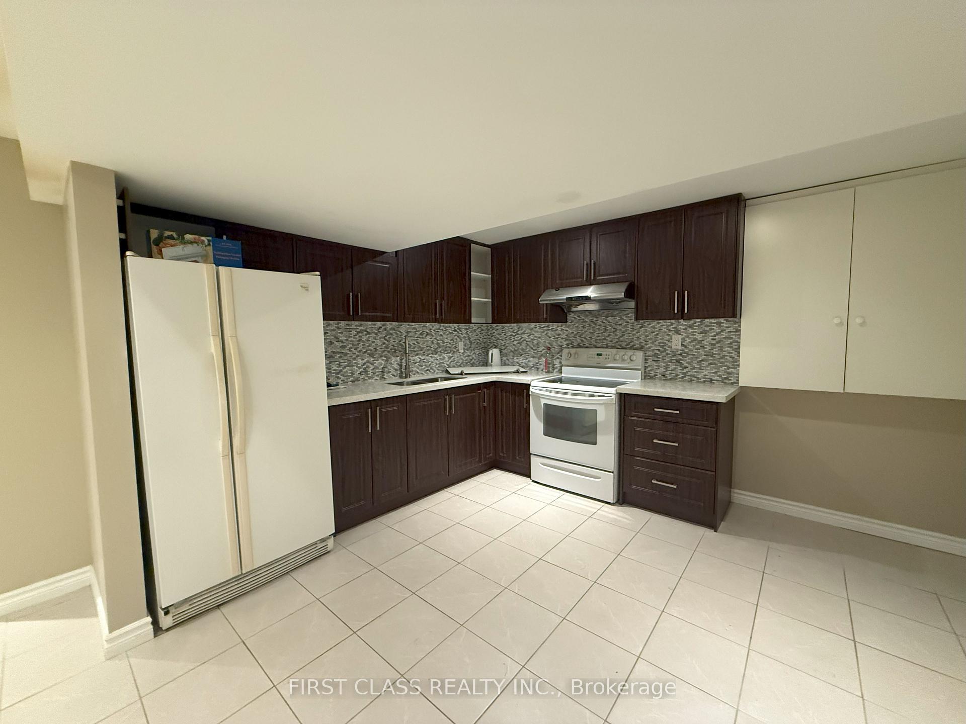 Photo 3 of Unit Bsmt, 28 Quantum Street, Markham, Middlefield — HOMEH