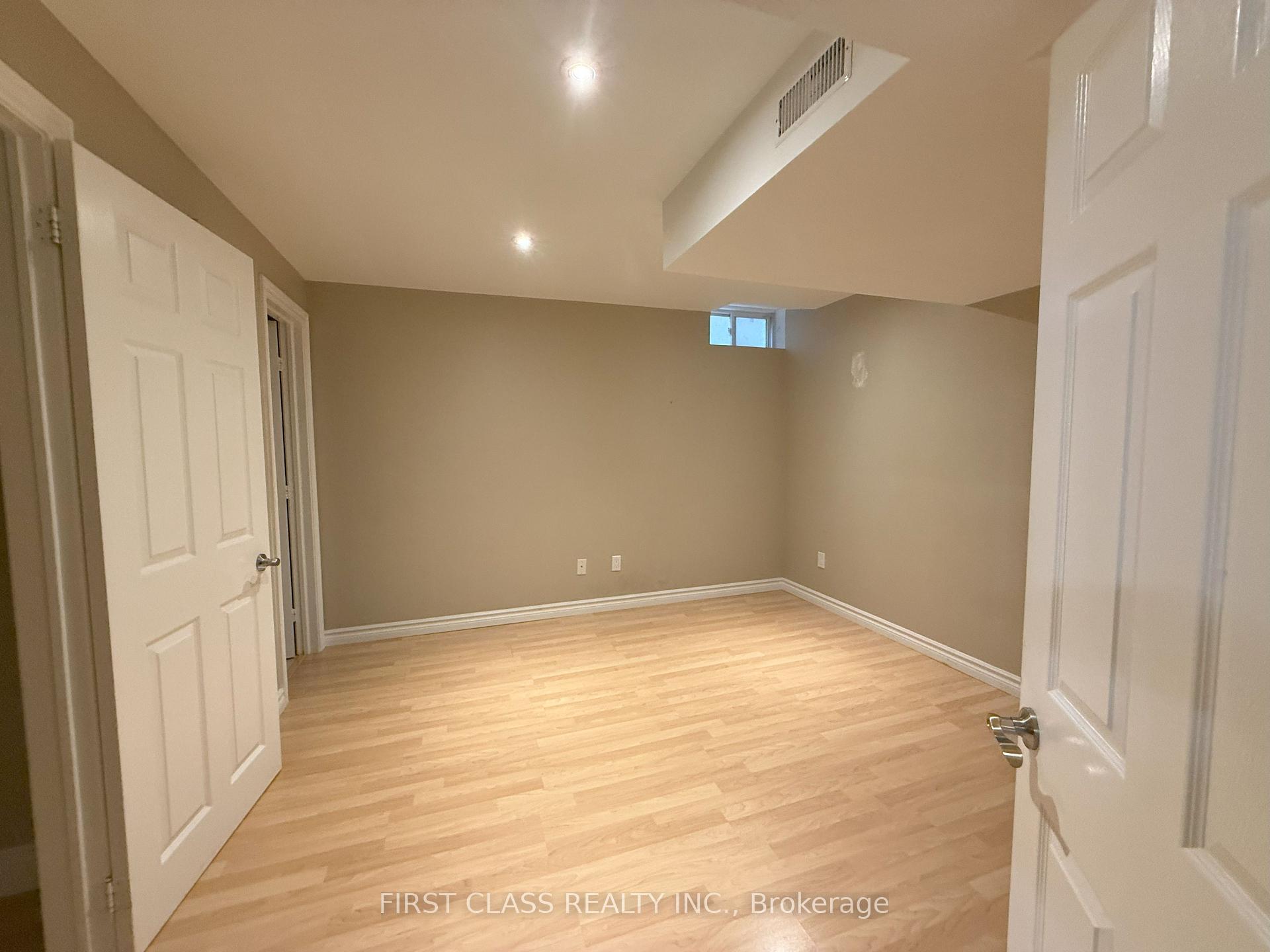 Photo 2 of Unit Bsmt, 28 Quantum Street, Markham, Middlefield — HOMEH