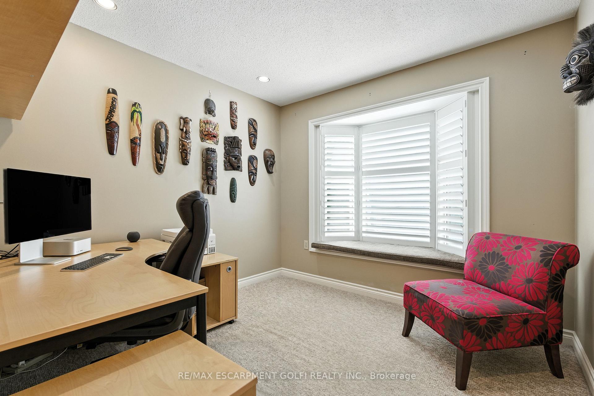 Photo 26 of 6 Lilac Court, Hamilton, Ancaster — HOMEH