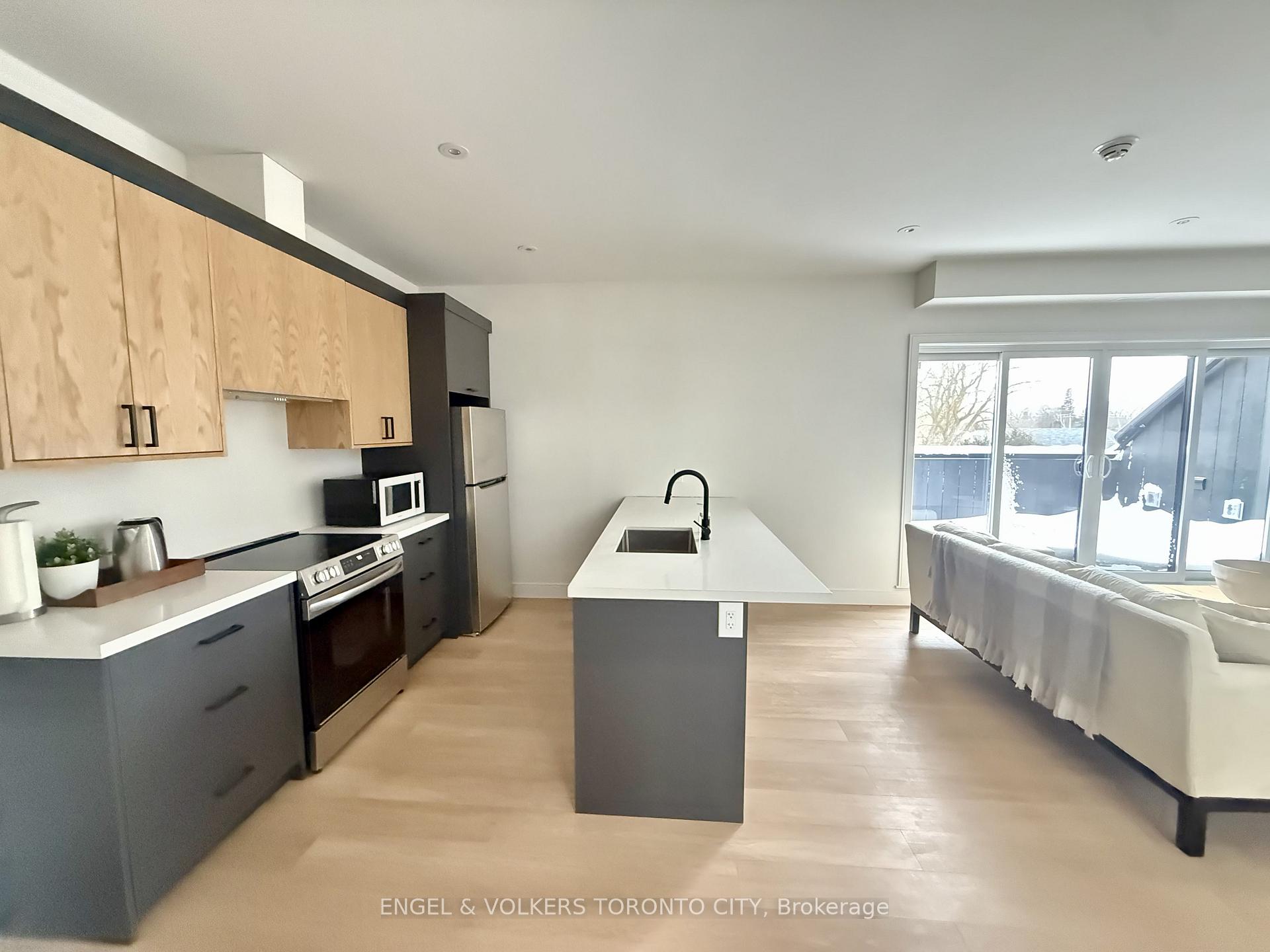 Photo 10 of Unit 301, 32 Oak Street, Collingwood — HOMEH
