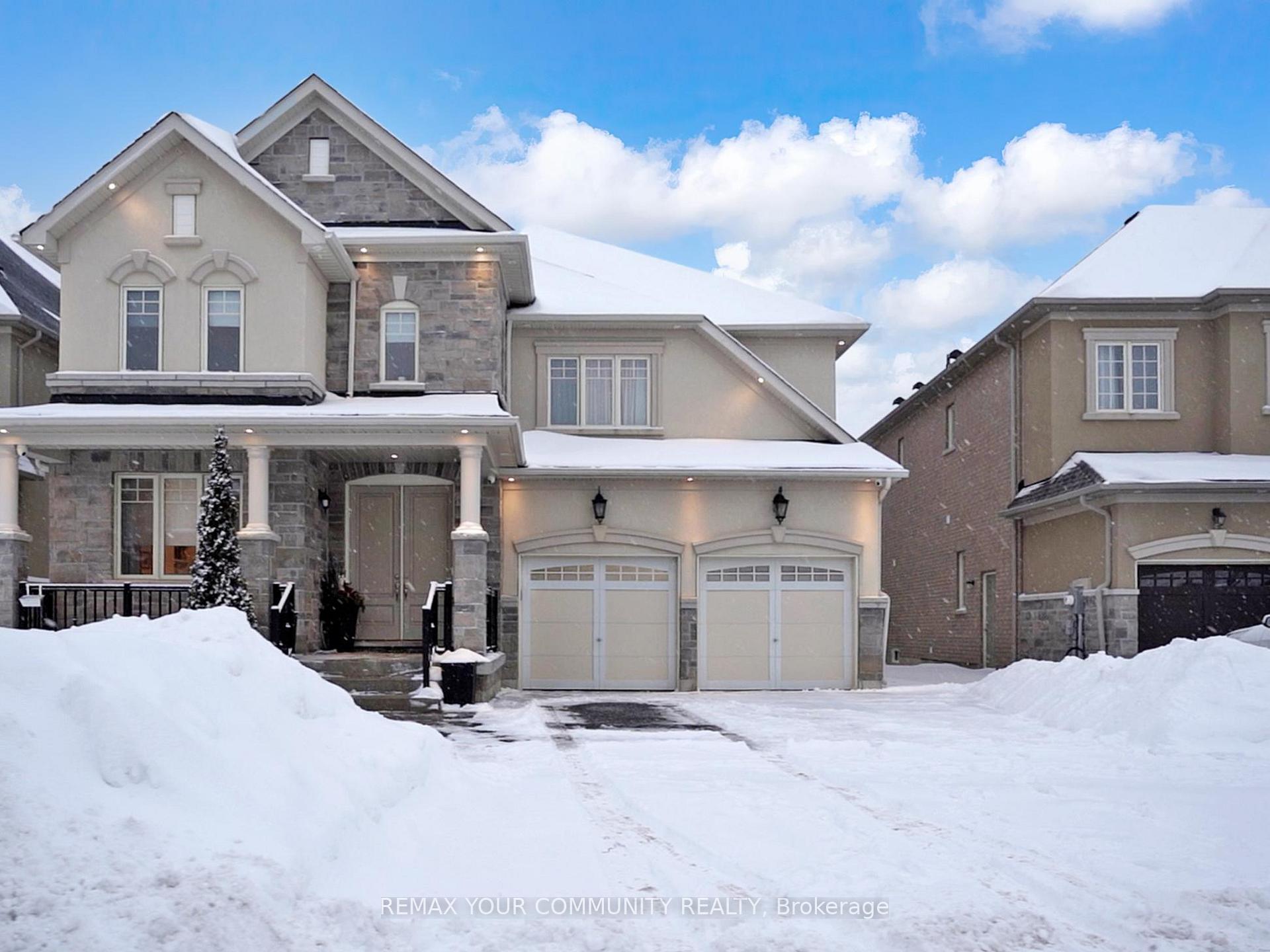 Front of 43 Fairmont Ridge Trail