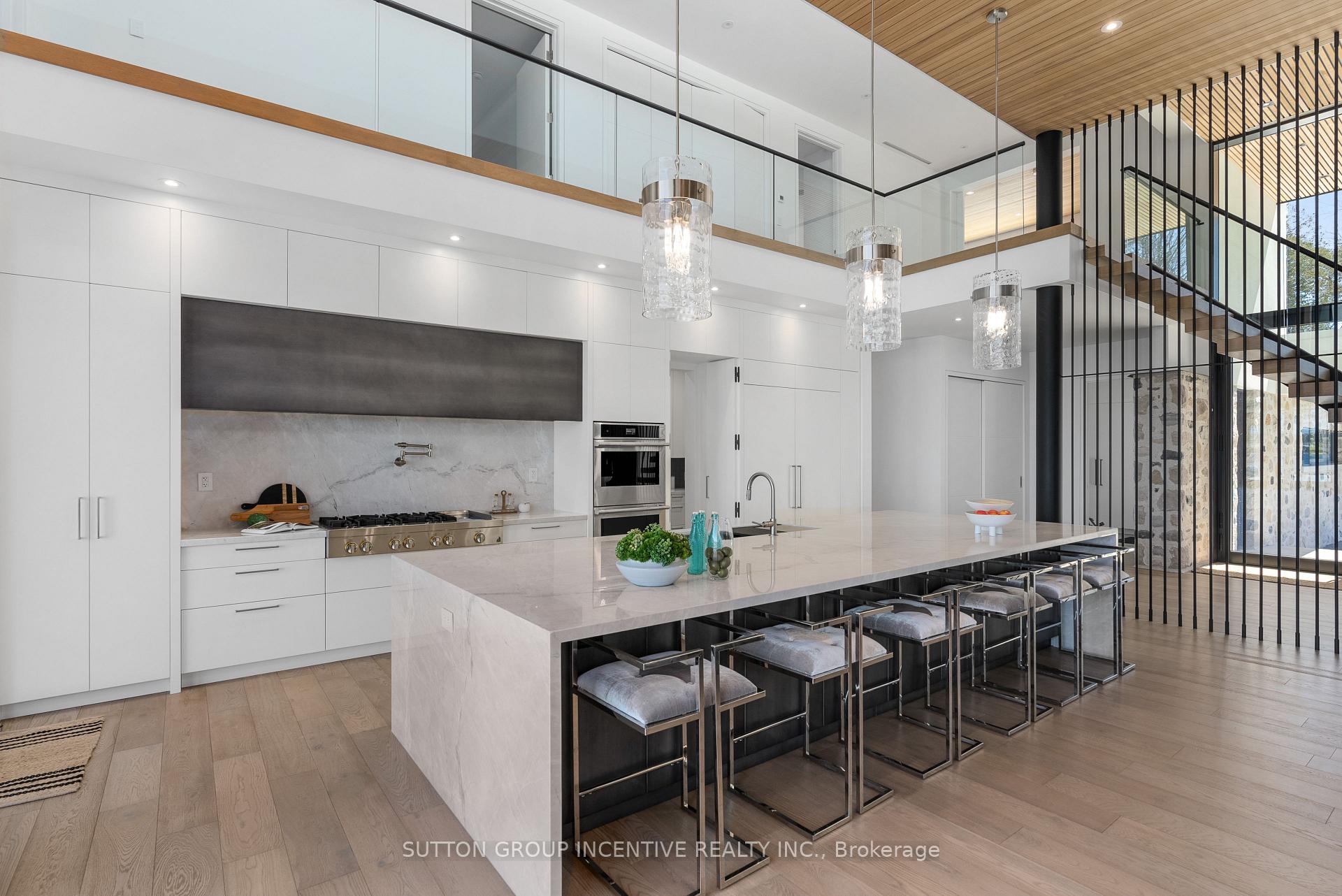 Photo 47 of 36 White Oaks Road, Barrie, South Shore — HOMEH
