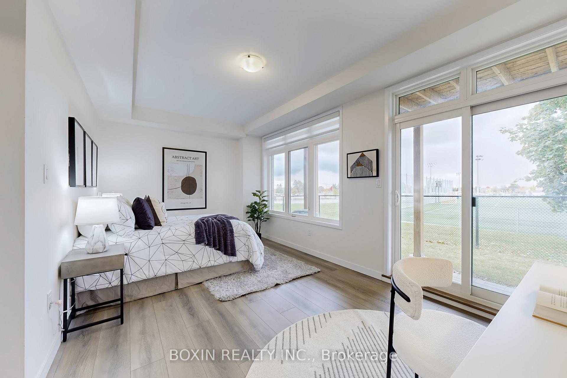 Photo 38 of 30 Seacoasts Circle, Vaughan, Maple — HOMEH