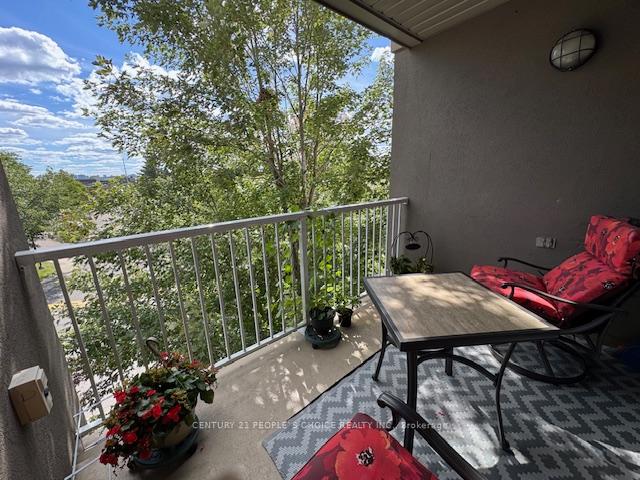 Photo 19 of Unit 302, 4 Dayspring Circle, Brampton, Bram East — HOMEH