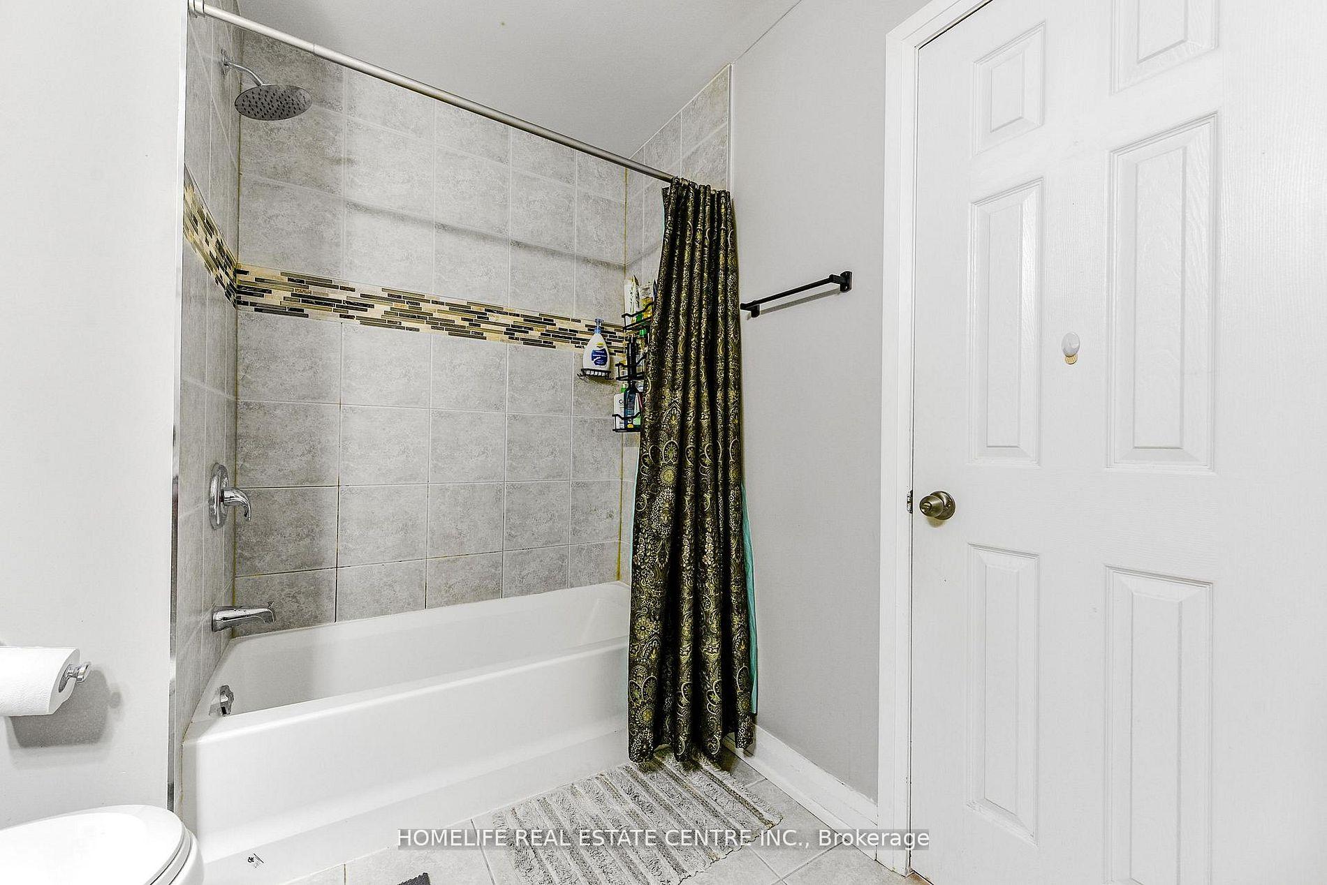 Photo 28 of 78 Northwood Drive, Brampton, Northwood Park — HOMEH