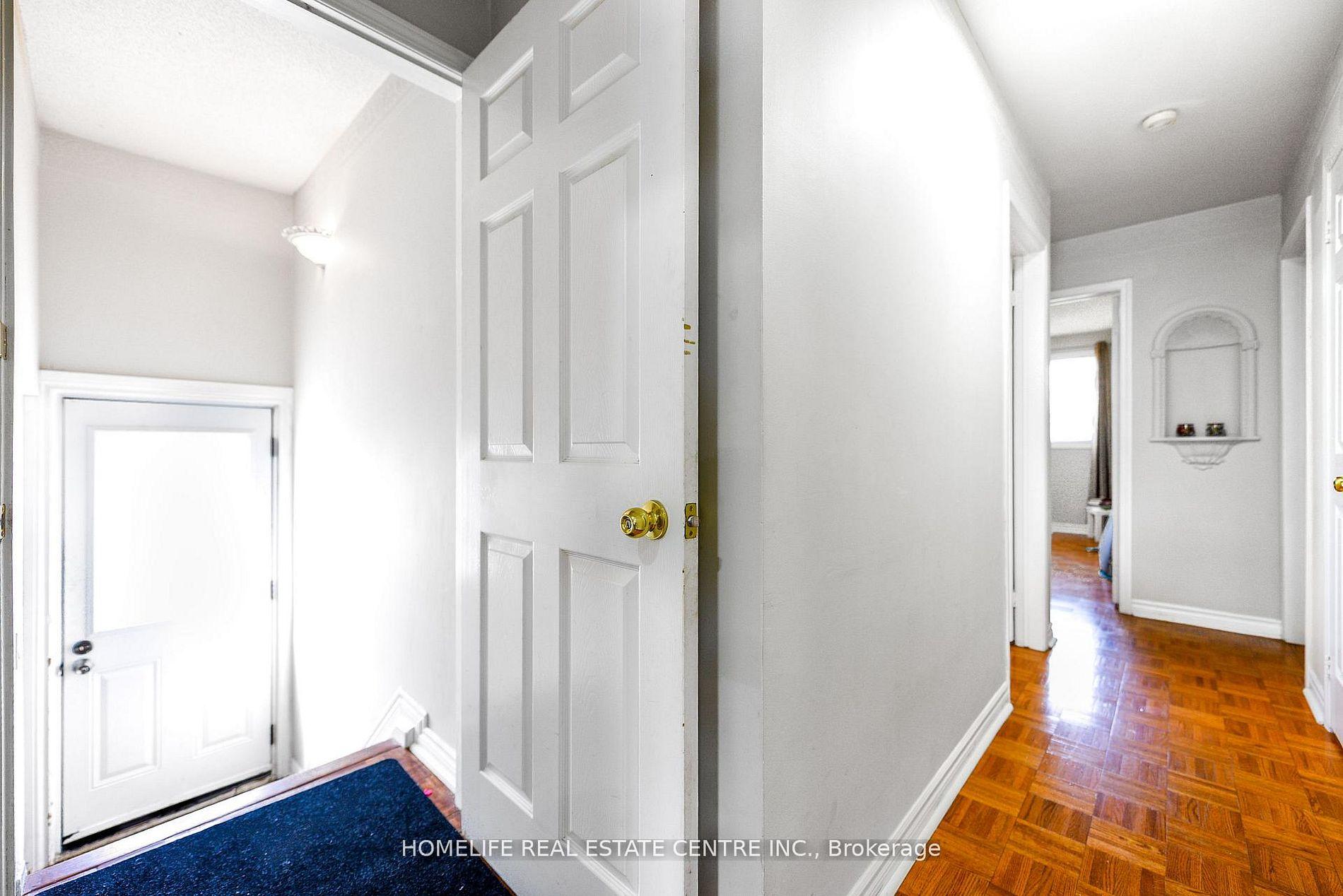 Photo 14 of 78 Northwood Drive, Brampton, Northwood Park — HOMEH