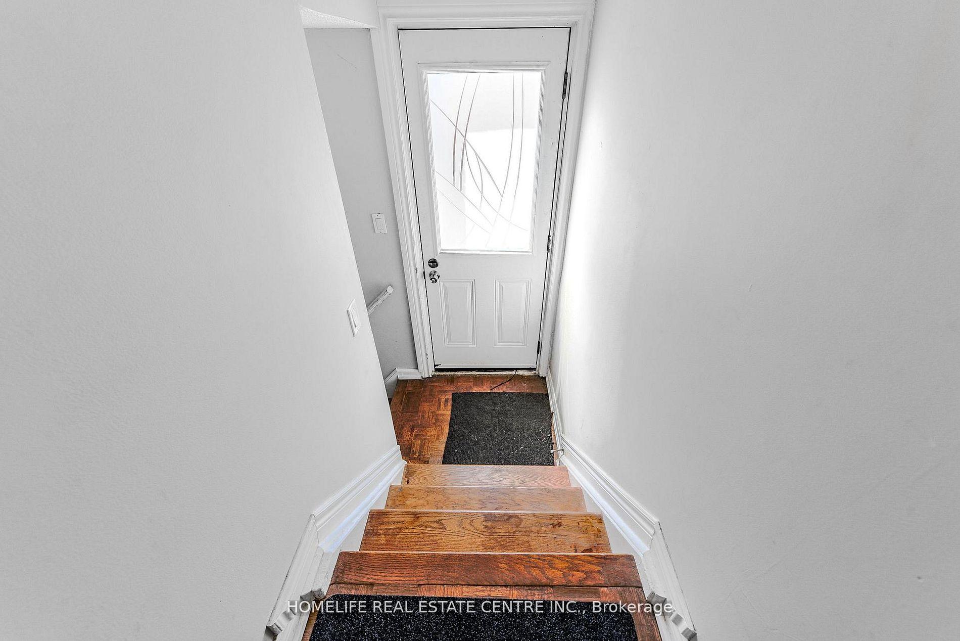 Photo 17 of 78 Northwood Drive, Brampton, Northwood Park — HOMEH
