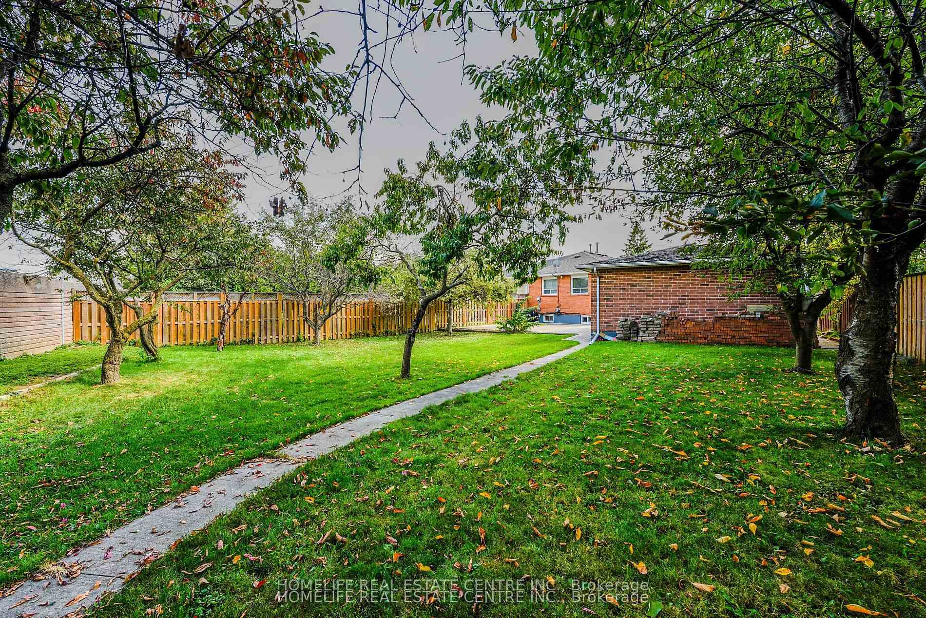 Photo 33 of 78 Northwood Drive, Brampton, Northwood Park — HOMEH